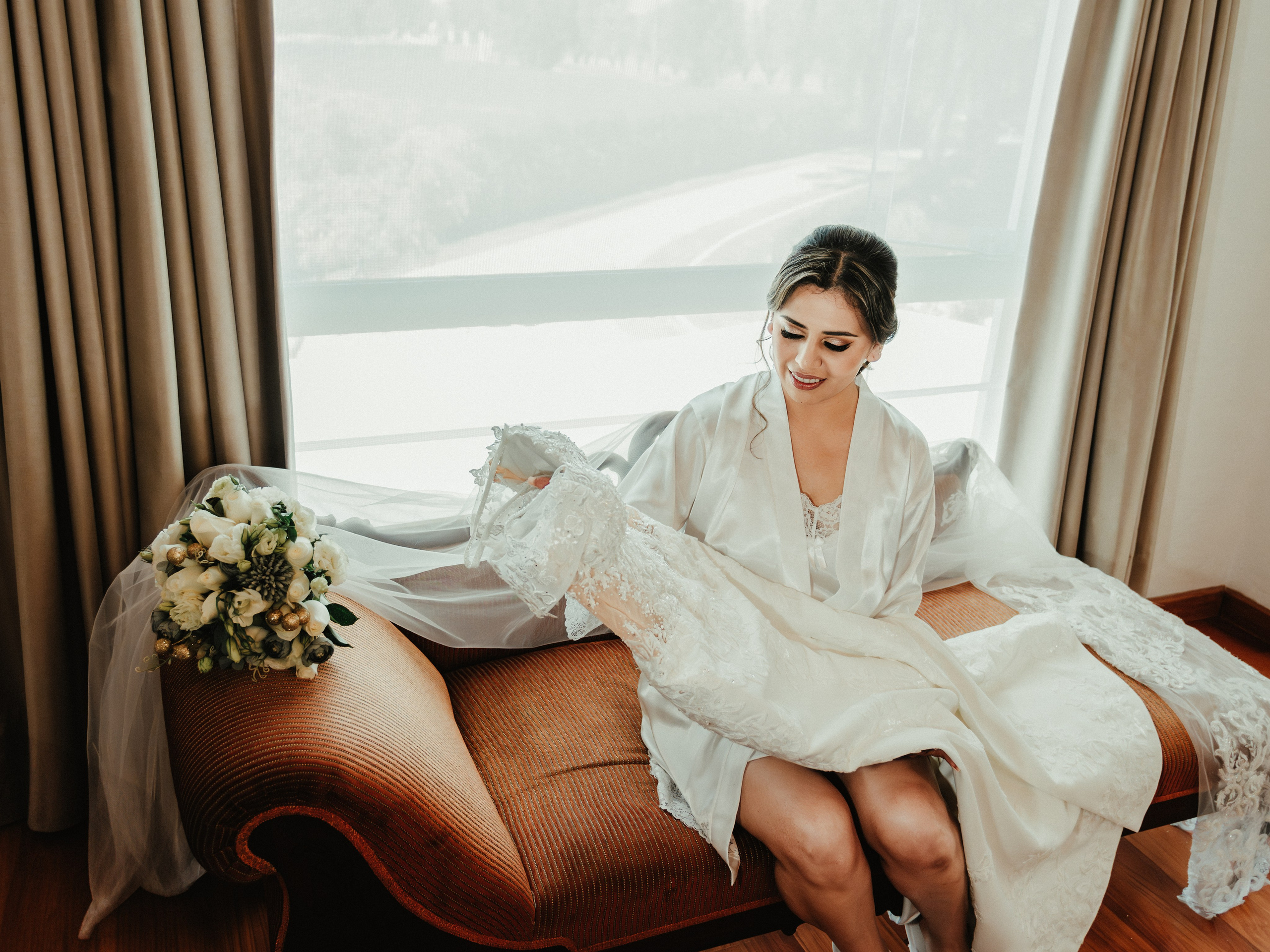 CARLA Y MARIO BODA RELIGIOSA. Studio KVTA | Fotografía y Video de Bodas en Arequipa