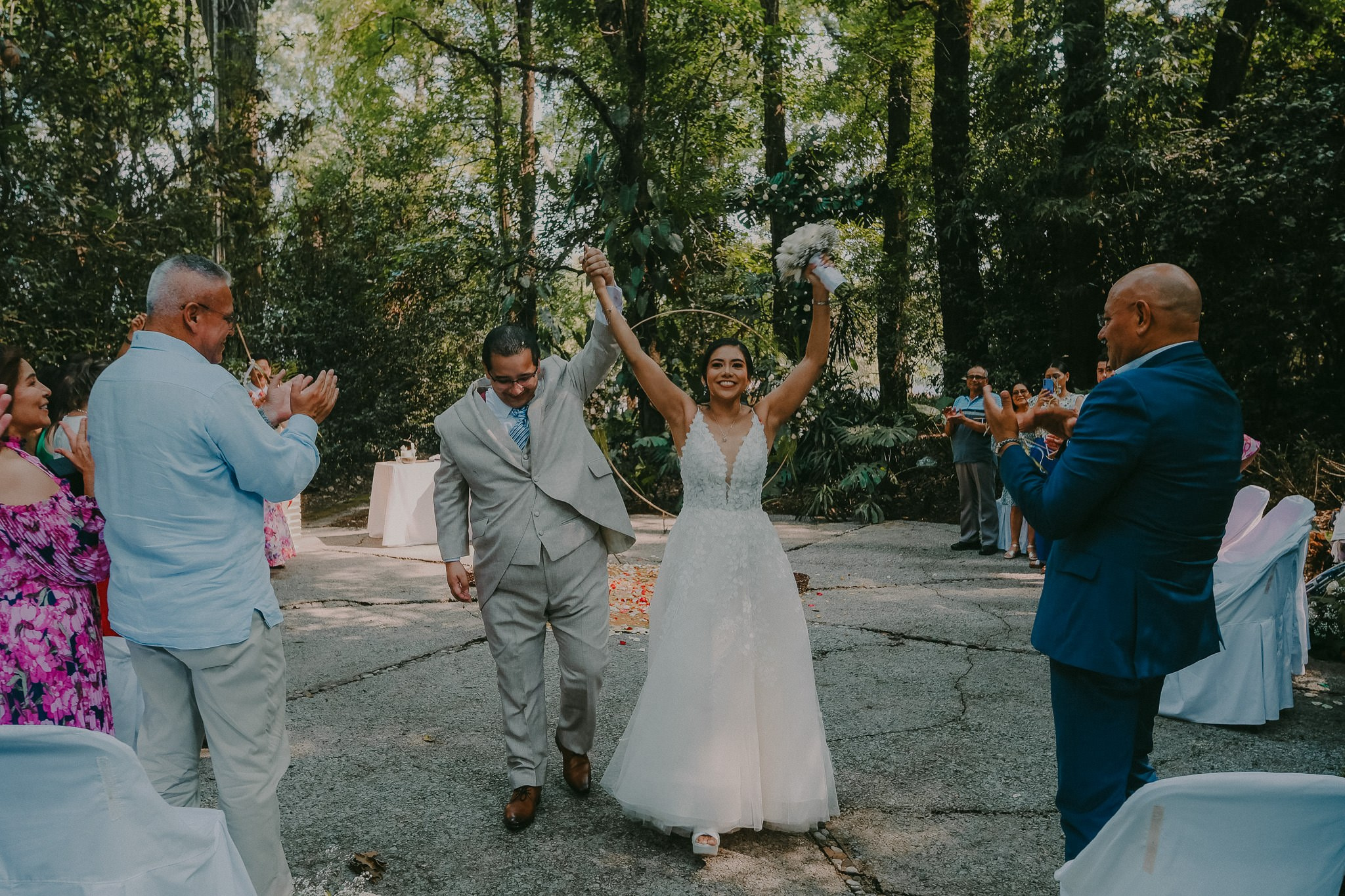 Vianney & Roberto. Wedding and family photographer in Mexico City