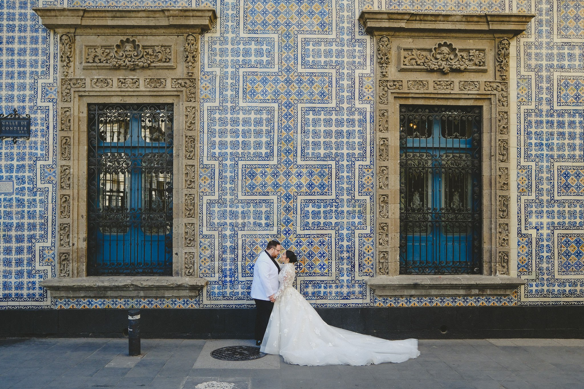 Isavira & Andrew. Wedding and family photographer in Mexico City