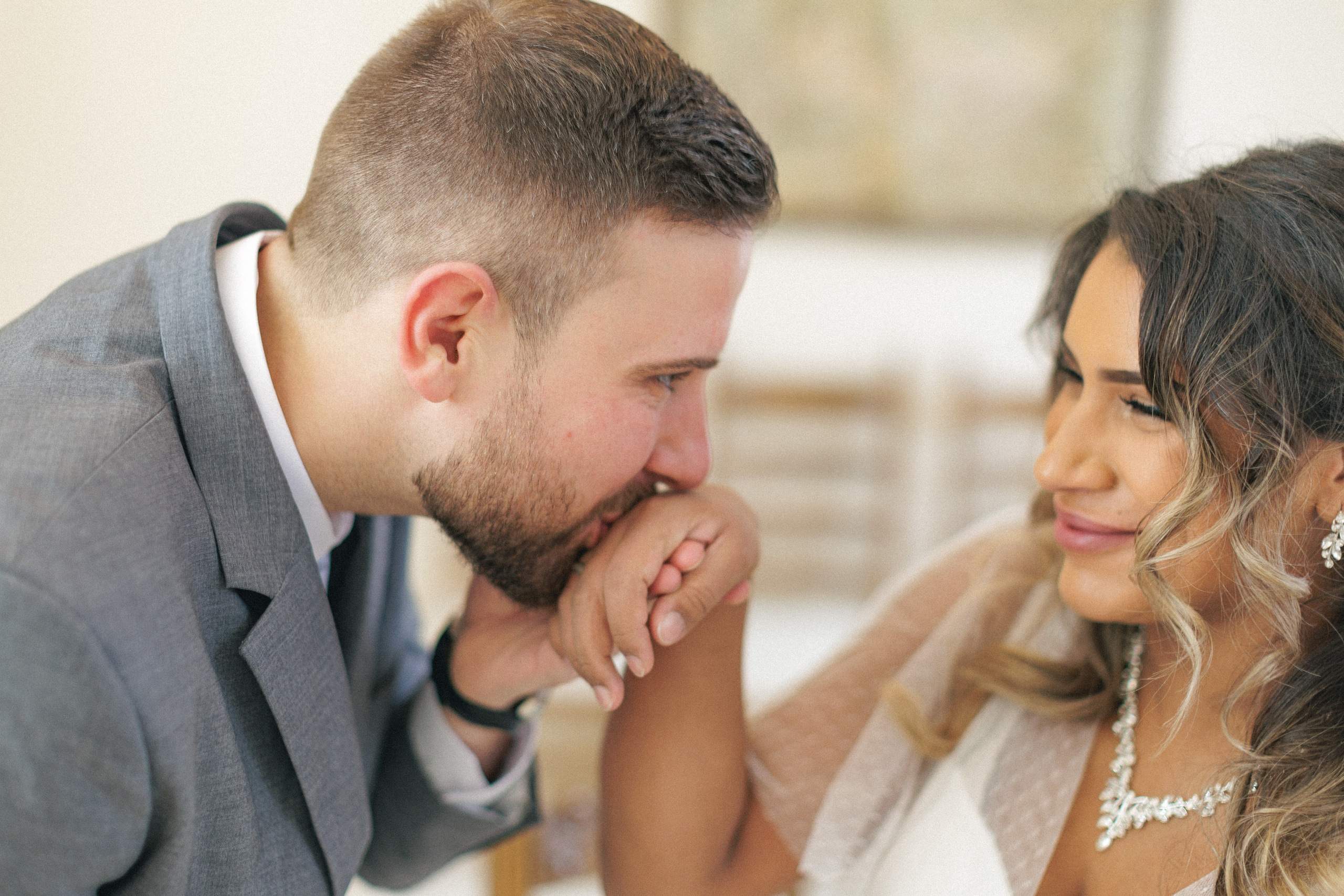 Hochzeitsfotoshooting in Hamburg Morisha und Senco. Hochzeitsfotograf und Hochzeitsvideograf aus Hamburg | Roka21Film