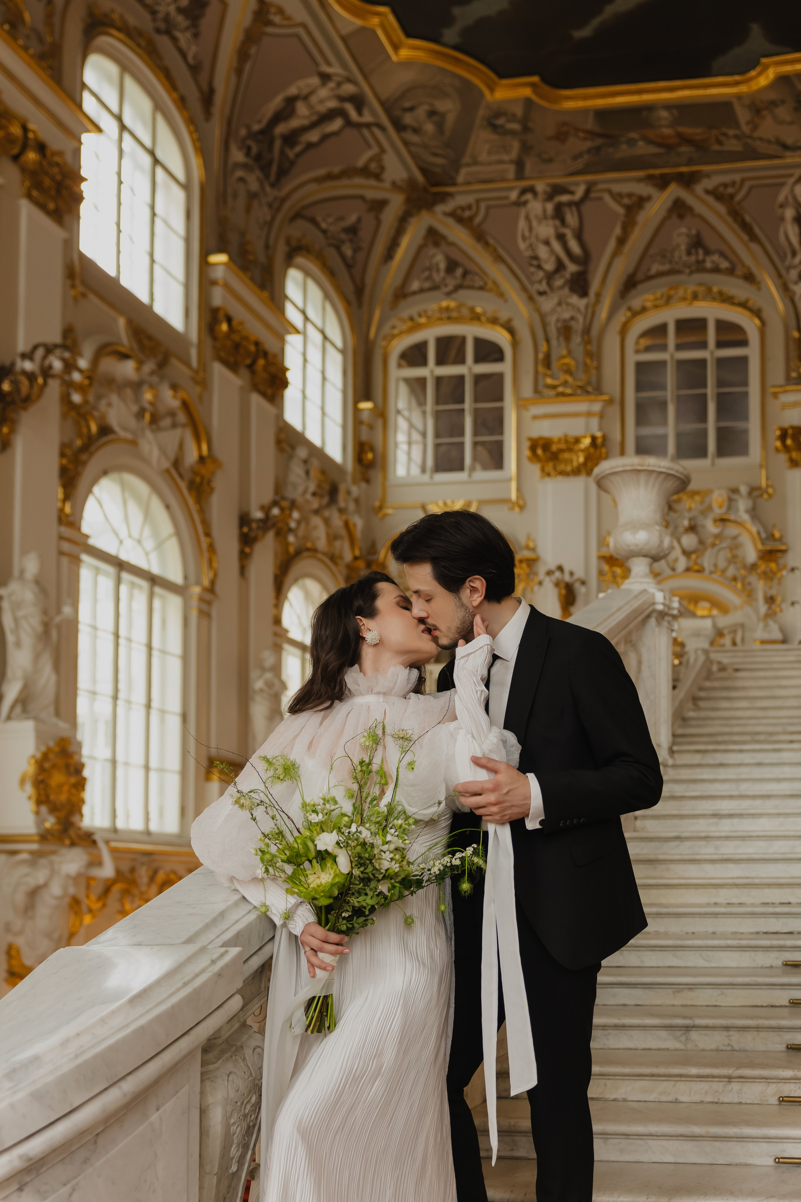 Любовь в Эрмитаже. Свадебный и семейный фотограф в Стамбуле