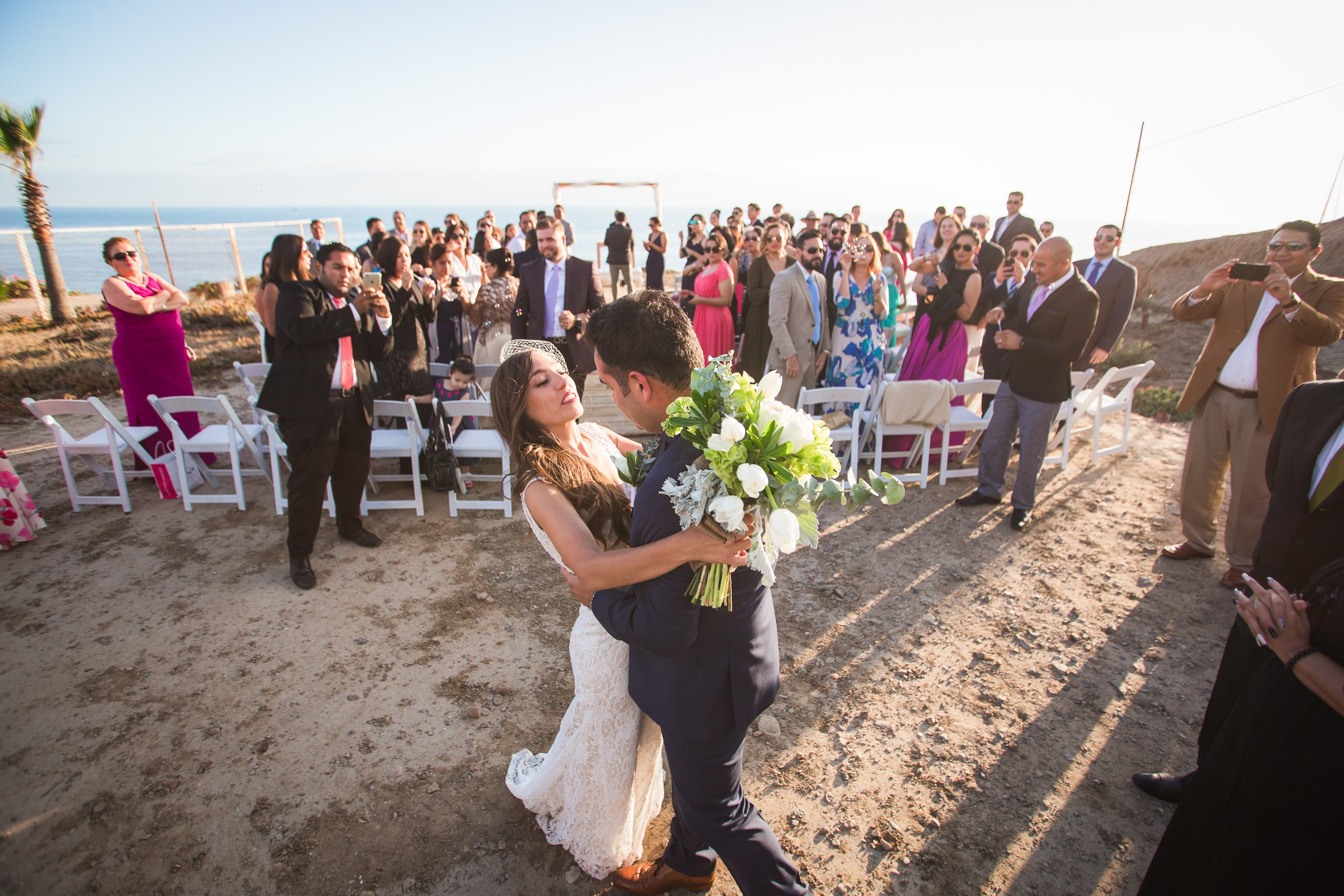 Rosarito Boda Nisa y Rodolfo. Estudio de fotografia en Tijuana