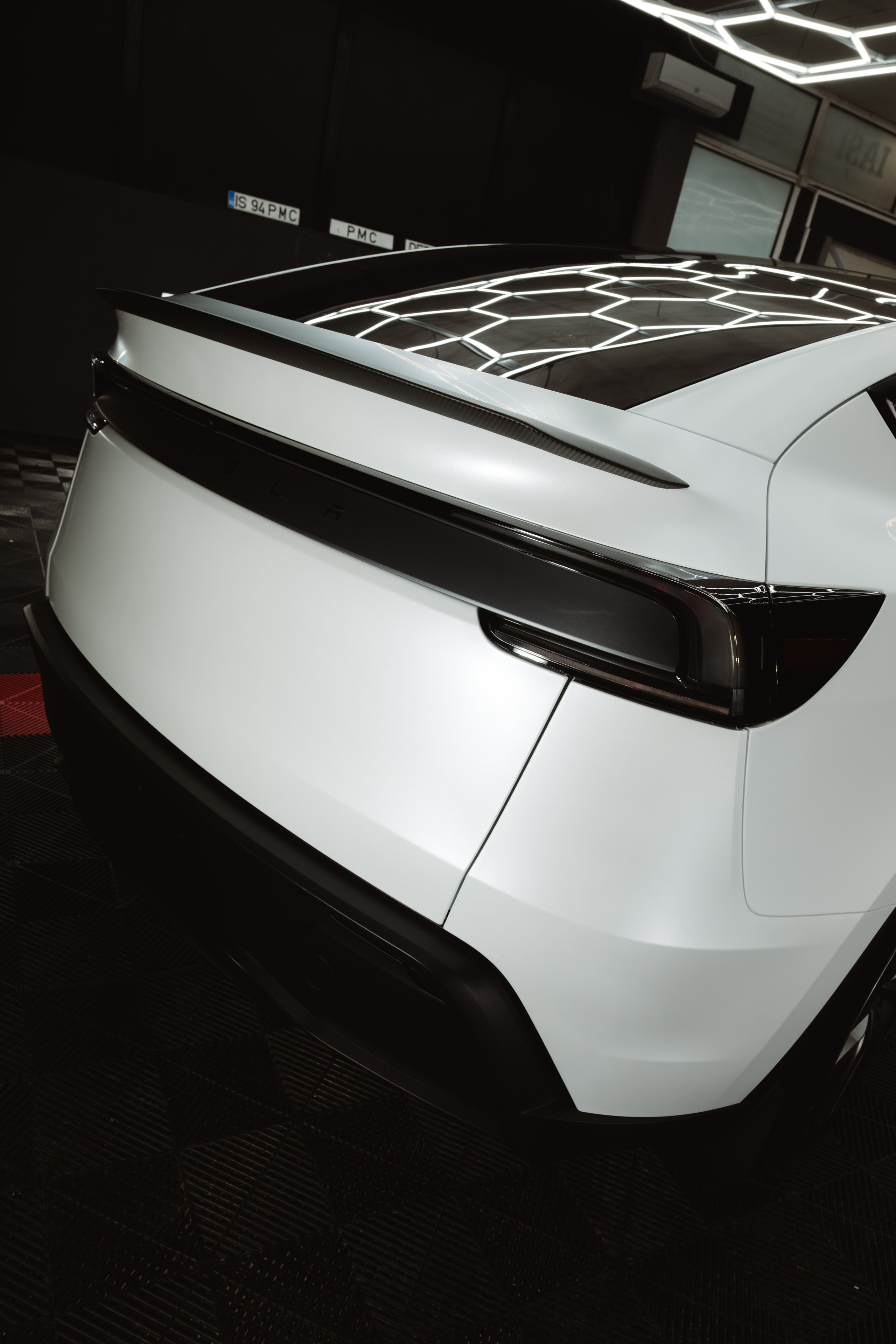 Tesla Model Y (PMC Detailing). Adrian Visovan - Fotograf Iasi