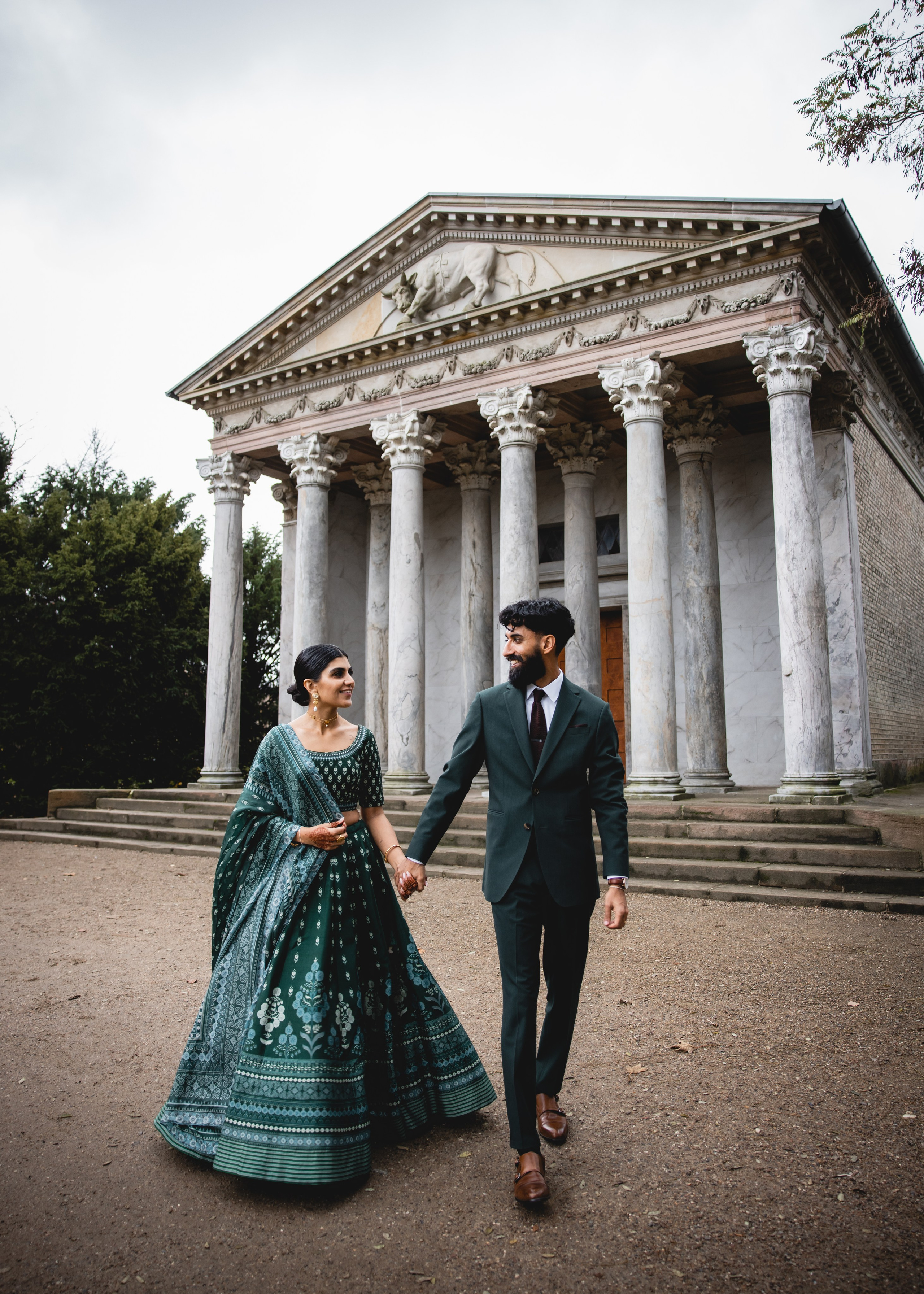 Indian style. Professional wedding photographer in Copenhagen, Denmark — Julia Byron