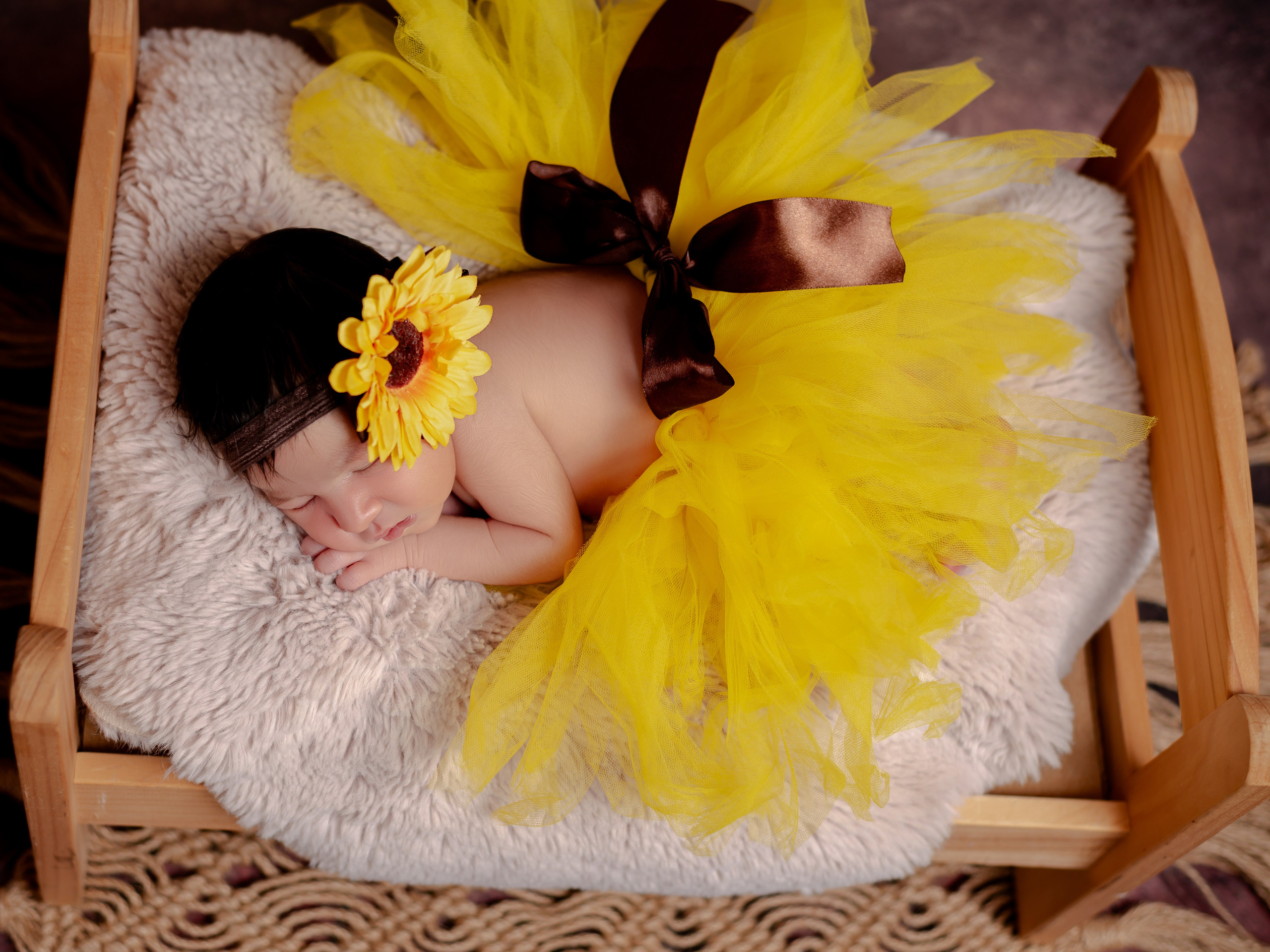 Newborn Photoshoot. Professional Photograher, Antwerpen/Belgium