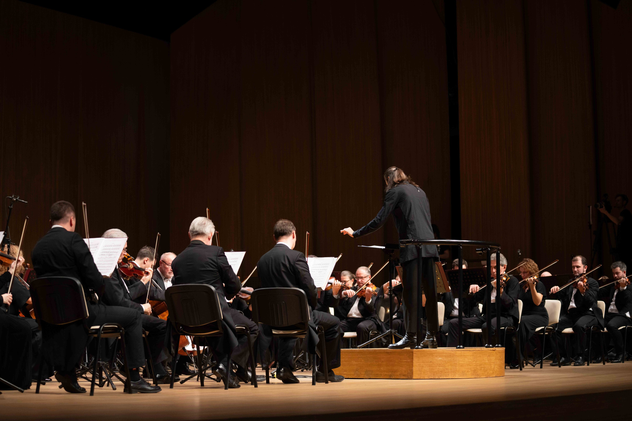The Tchaikovsky Academic Grand Symphony Orchestra in Baku. Wedding&Event photographer Ismail Rzayev in Baku