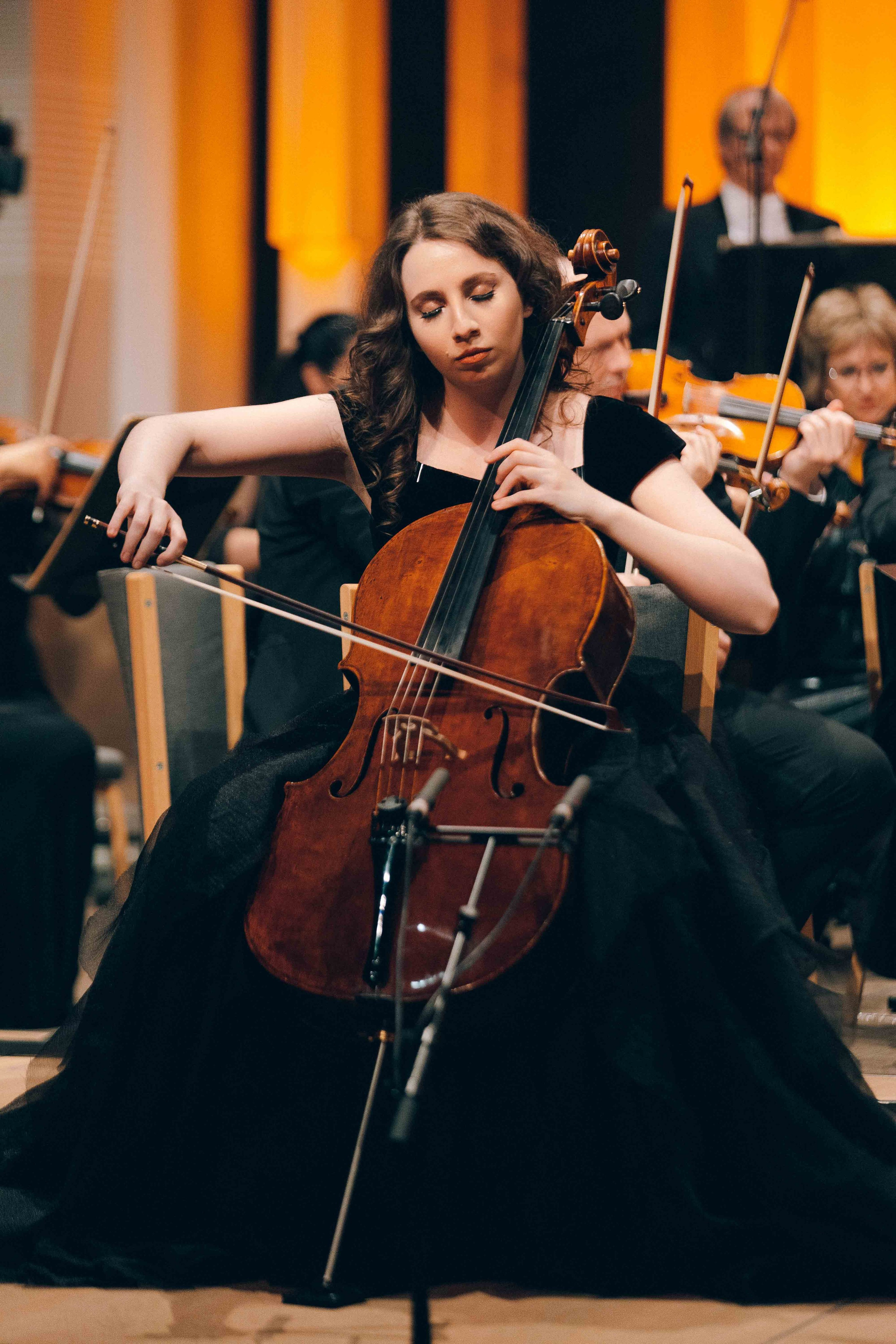 BUDAPEST MUSIC CENTER. Wedding&Event photographer Ismail Rzayev in Baku