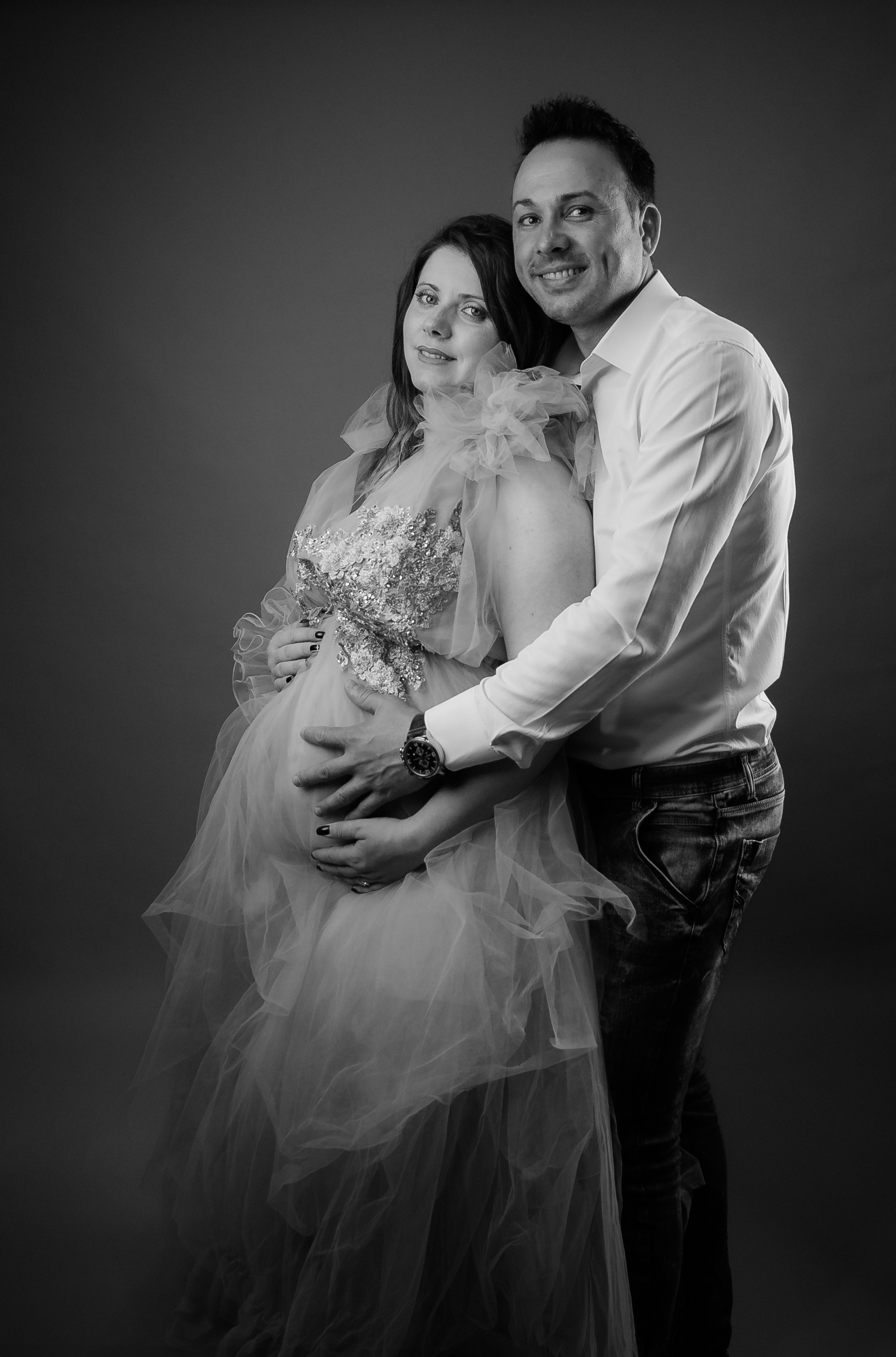 Nicoleta & Florin. Fotograf si videograf — evenimente si studio