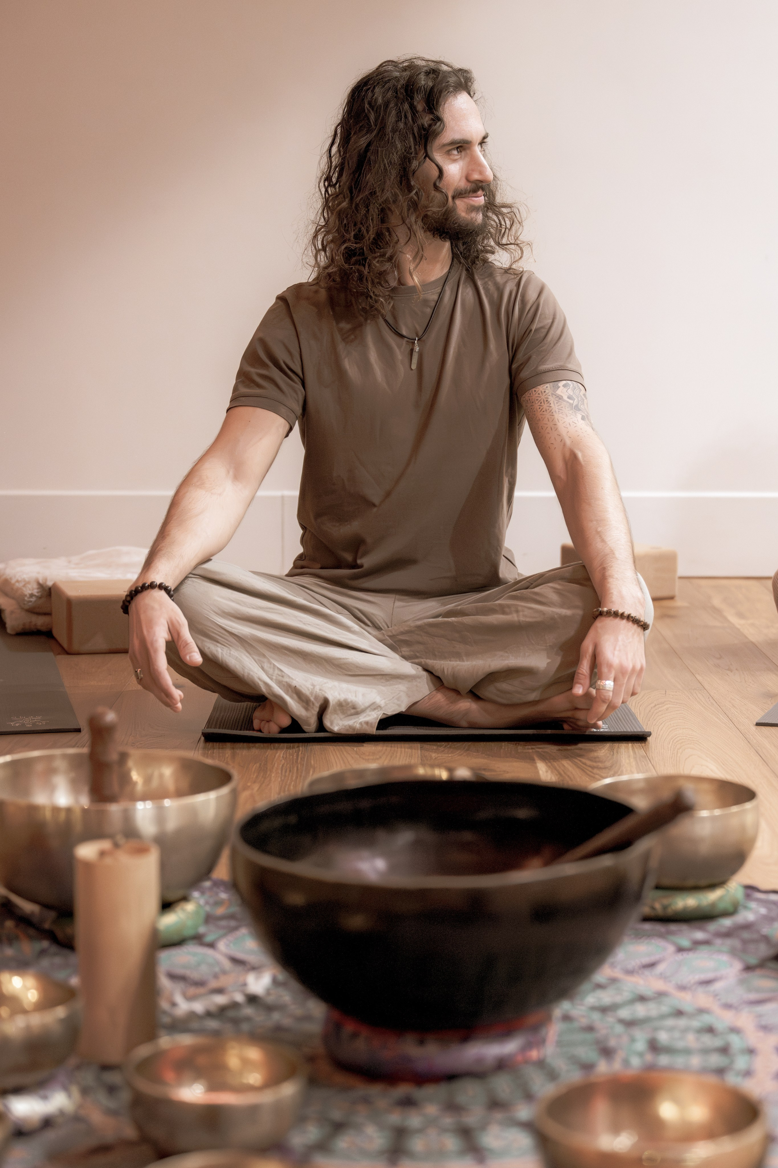 Alessandro Maggiolino Bagno Sonoro Yoga. “Gianmaria Coscia fotografo per passione”