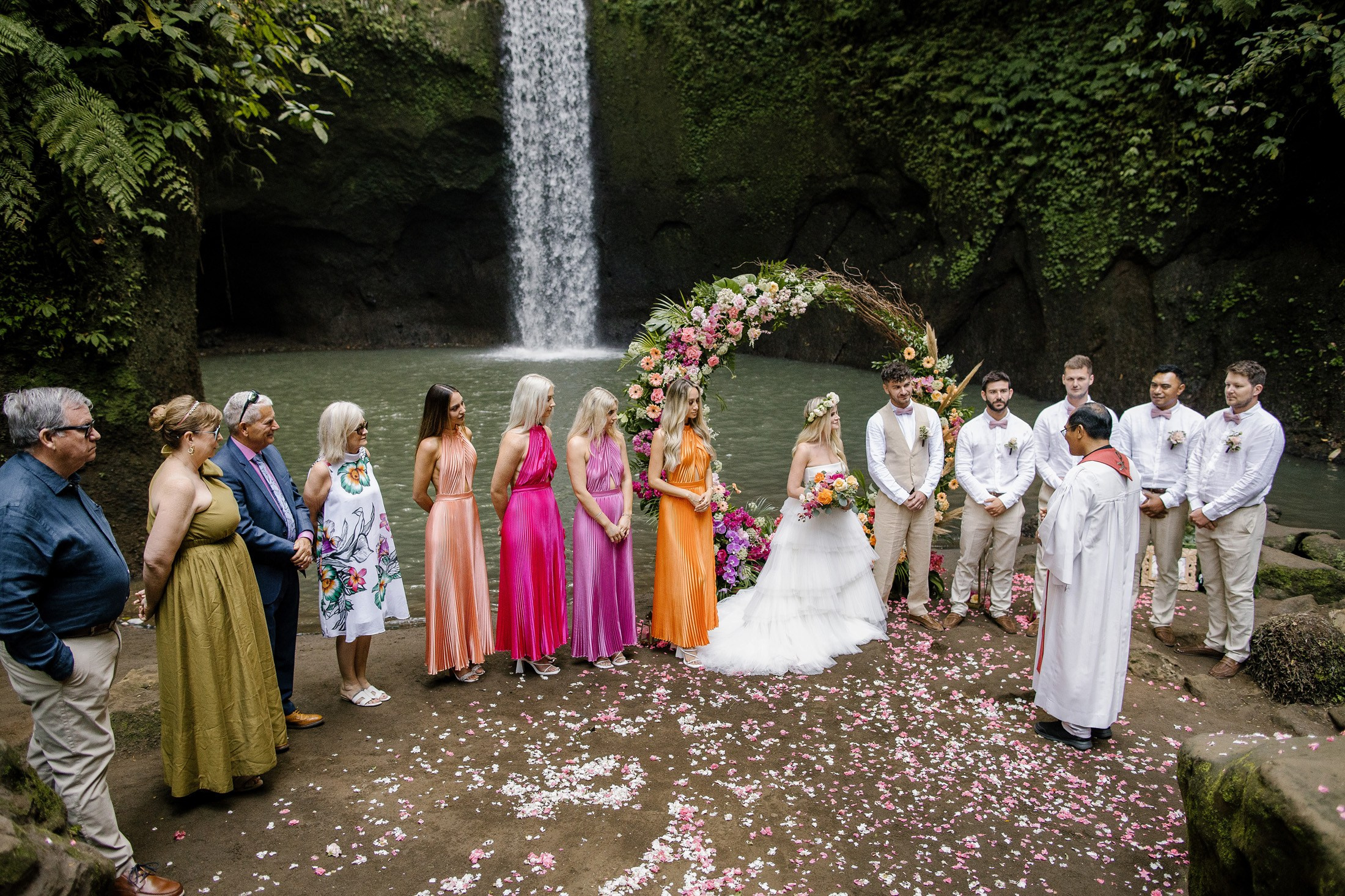 Bright trendy stylish wedding in the traditions of 2024. Get.it.feel — Aesthetic Photography and Videography