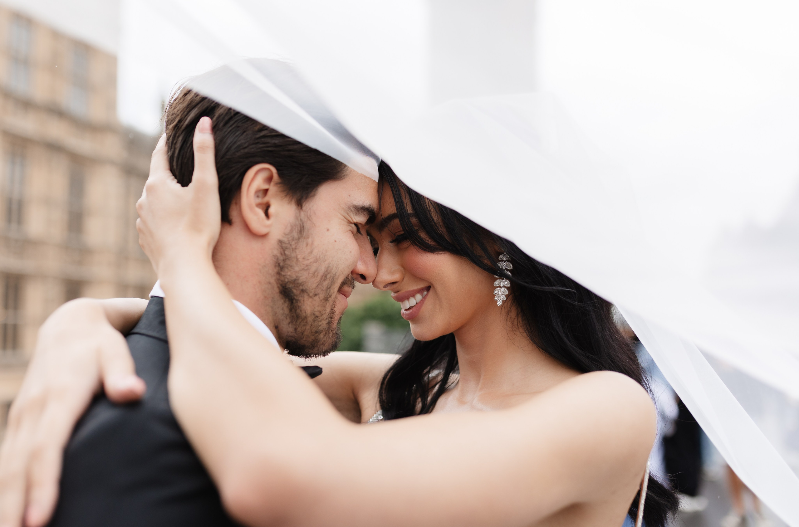 Gabriela & Leo’s Intimate London Elopement. YES I DO PRODUCTION — Wedding photography&videography