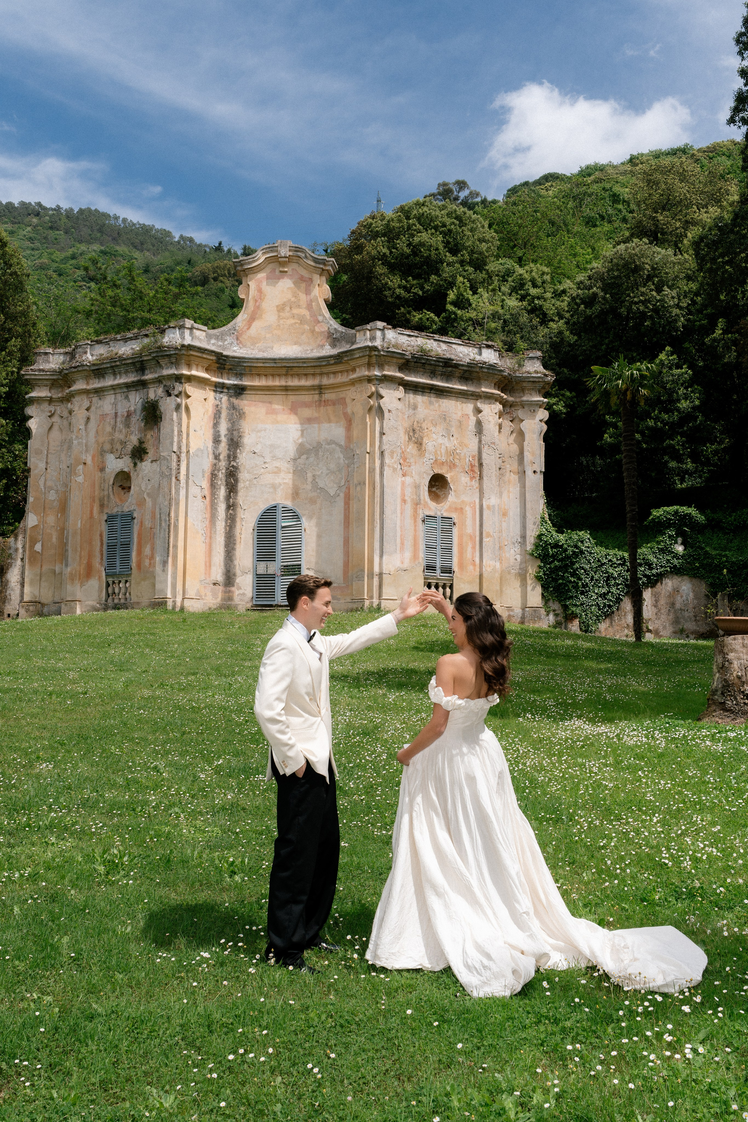 Destination wedding portfolio Europe elegant bride groom photography. Destination Wedding Photographer Alex Pasarelu