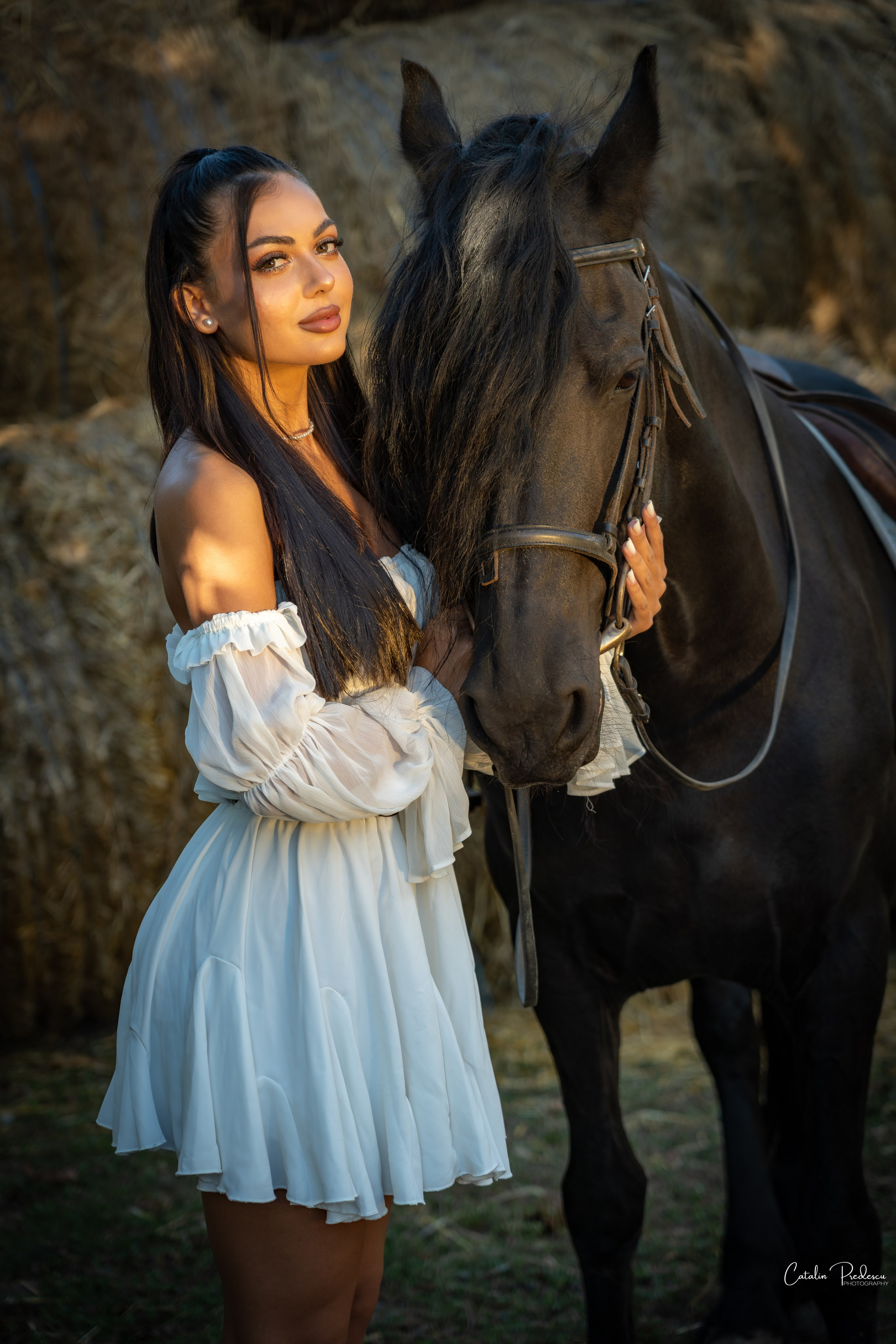 Codruța la Băile Herculane – naturalețe, expresivitate și lumină autentică. Event, portrait, and lifestyle photographer