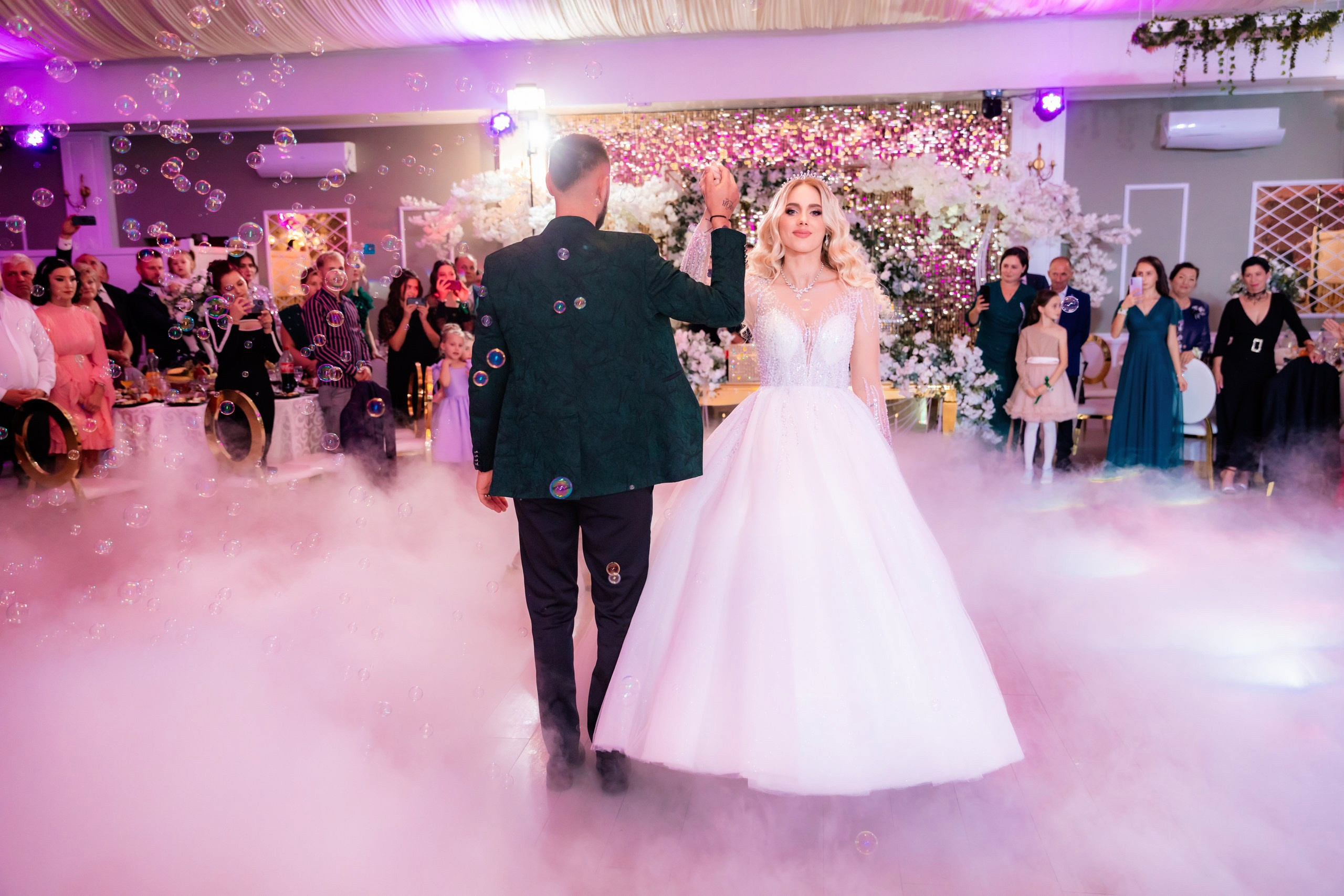 Mireasa în ziua nunții – emoție, eleganță și momente autentice | Fotograf nuntă