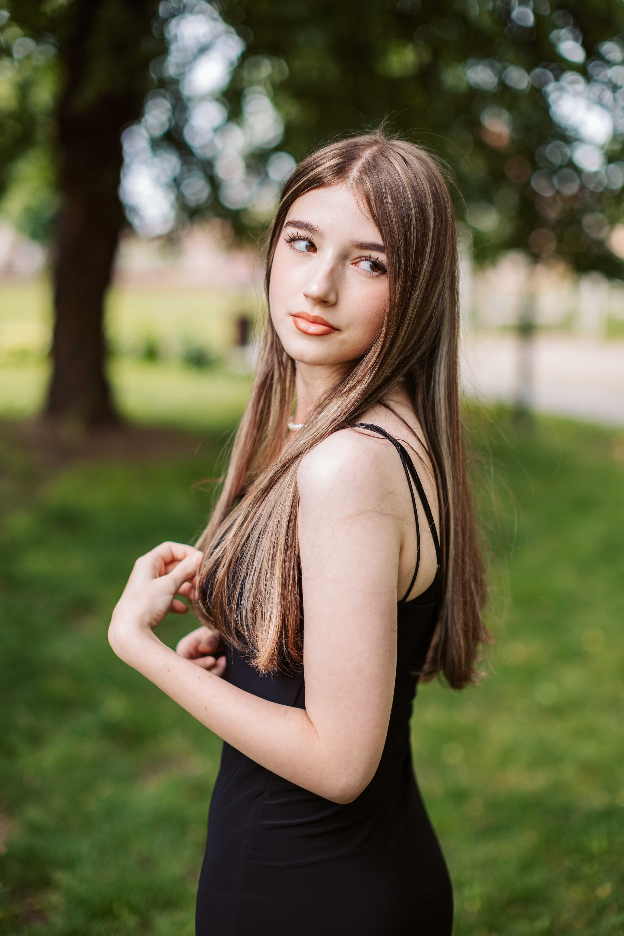 8B — Tudor Vladimirescu. Contrast Studio