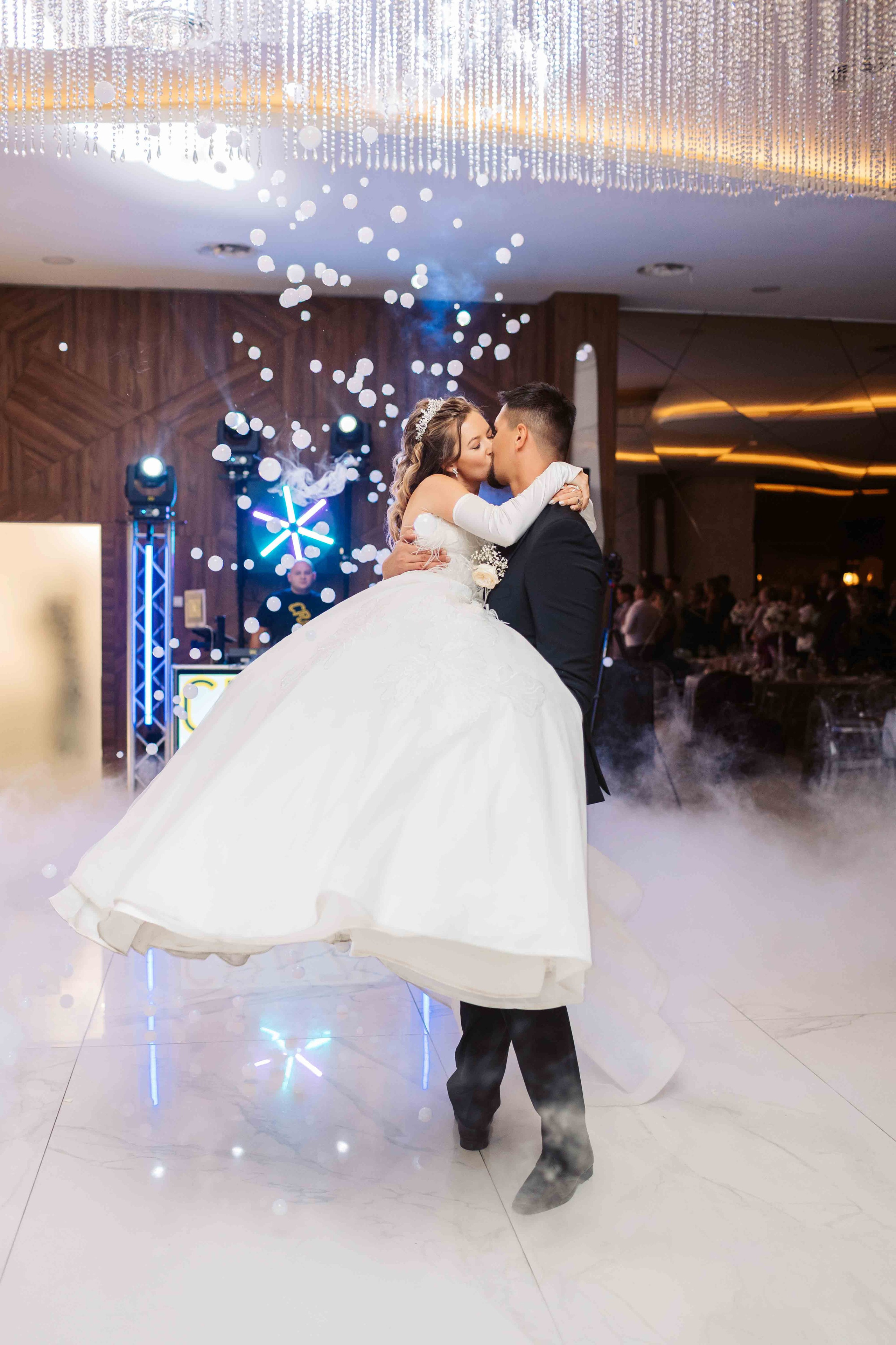 Bianca & Radu. Contrast Studio