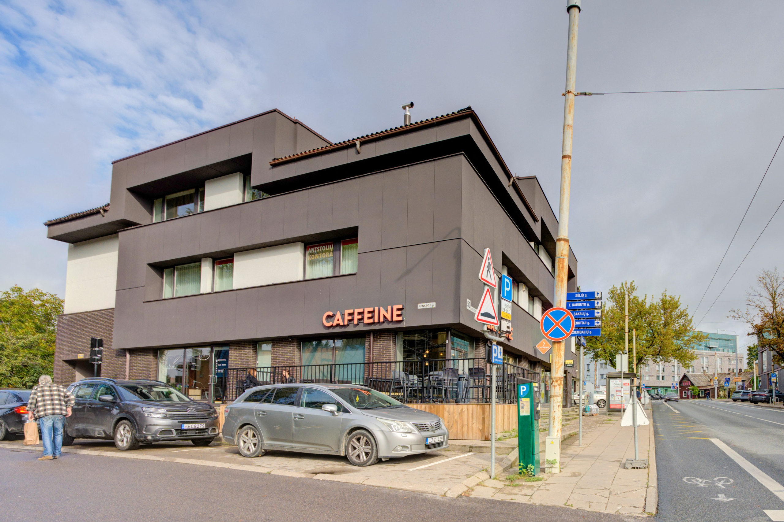 Kėstučio g. 30, komerc. patalpos. Elina Sapiega fotografė Vilniuje