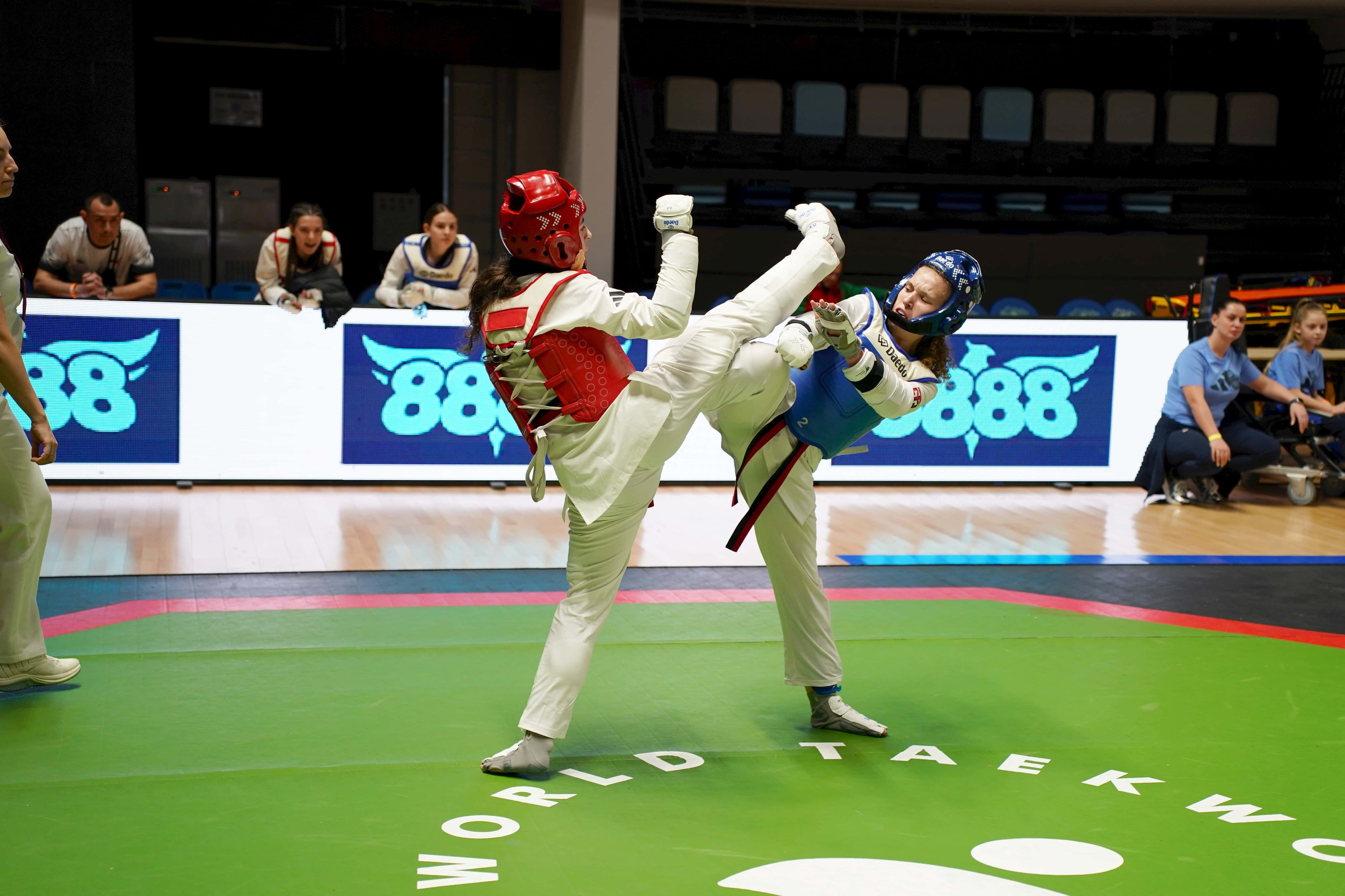 СПОРТНА ФОТОГРАФИЯ: PhotoAdrenaline.com