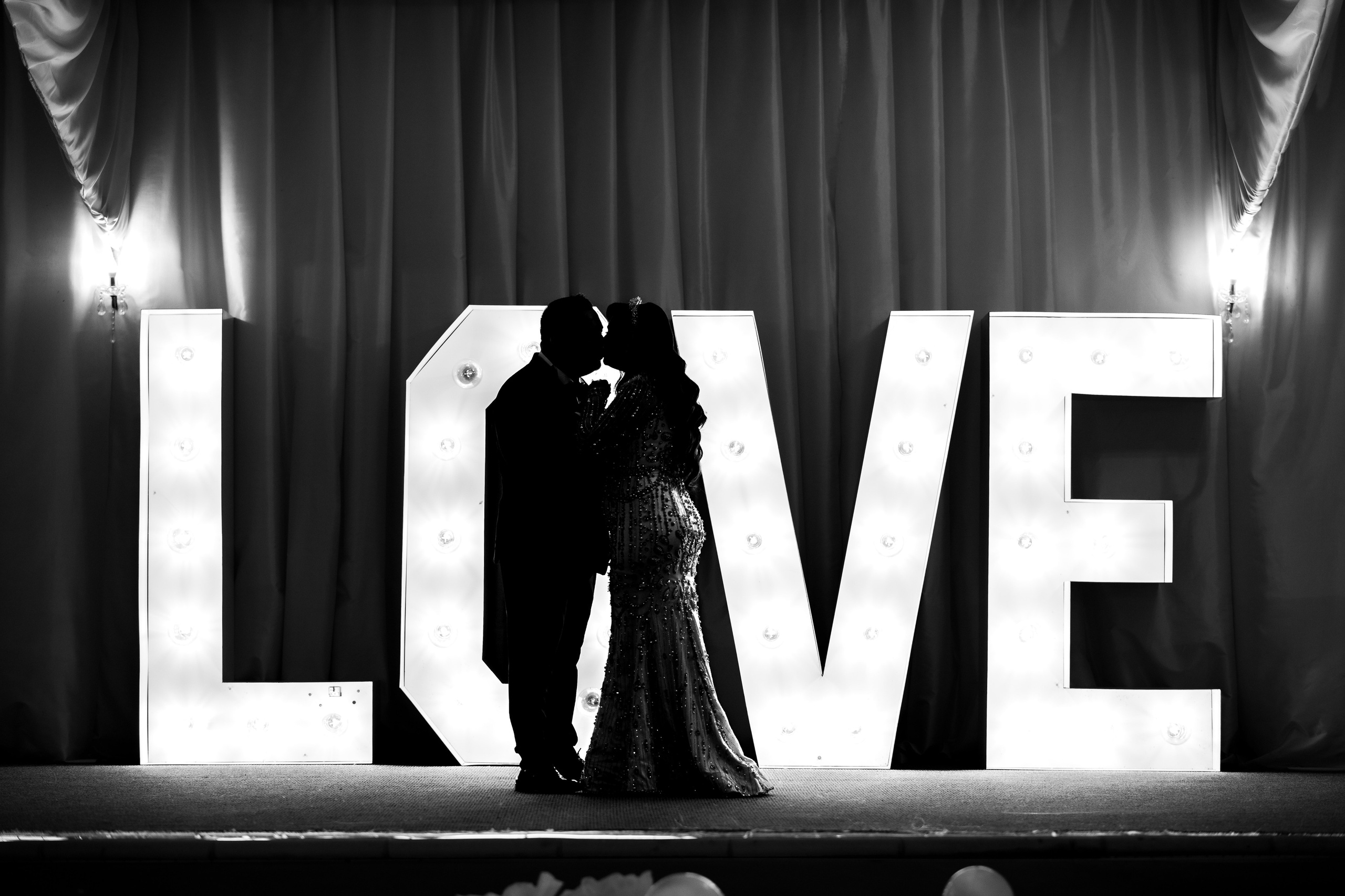 Emilia & Bogdan. B|P Weddings - Fotograf & Videograf - București||0730017811