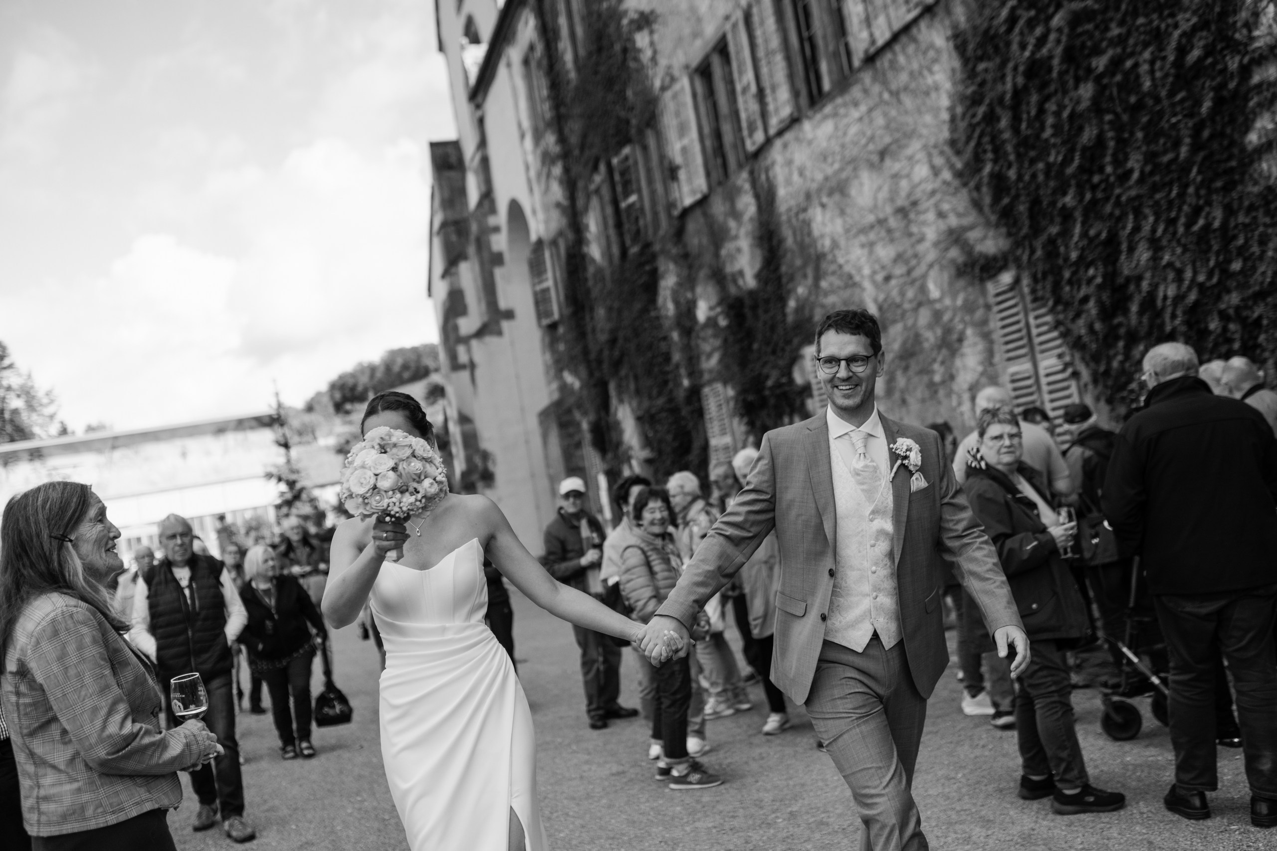 Hochzeit Kloster Bronnbach – Hochzeitsfotografin Würzburg. Hochzeitsfotograf Würzburg | Anna Saribekyan