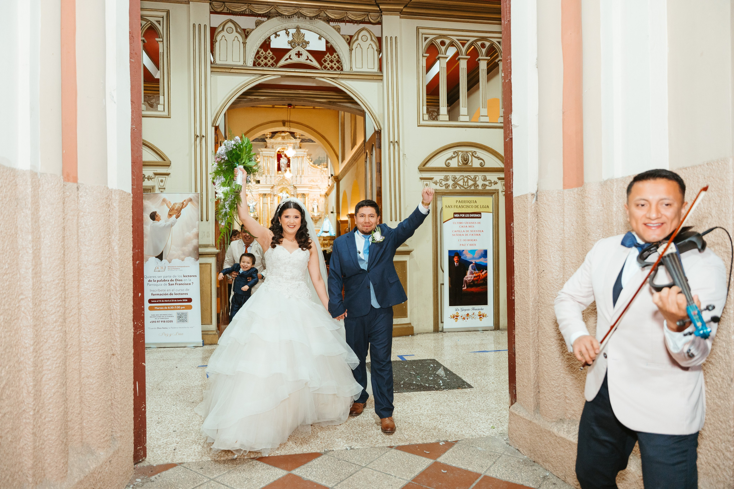 Pablo y Lizbeth. Fotógrafo de bodas en Loja Ecuador | Piero Alvarez PH