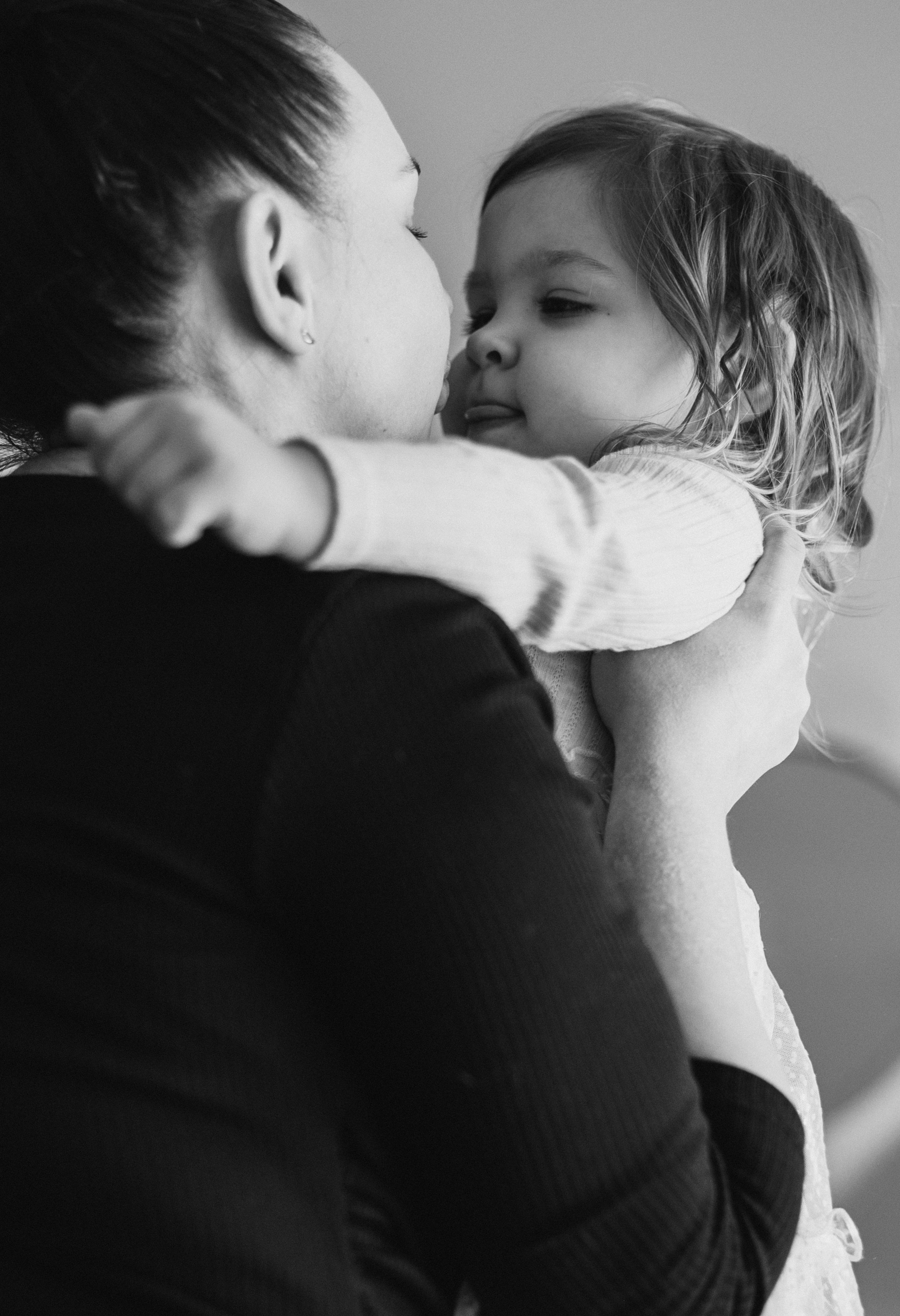 Mini ședință foto " Mommy and Me”. Fotograf de familie în Oradea Katsiaryna Ciortan