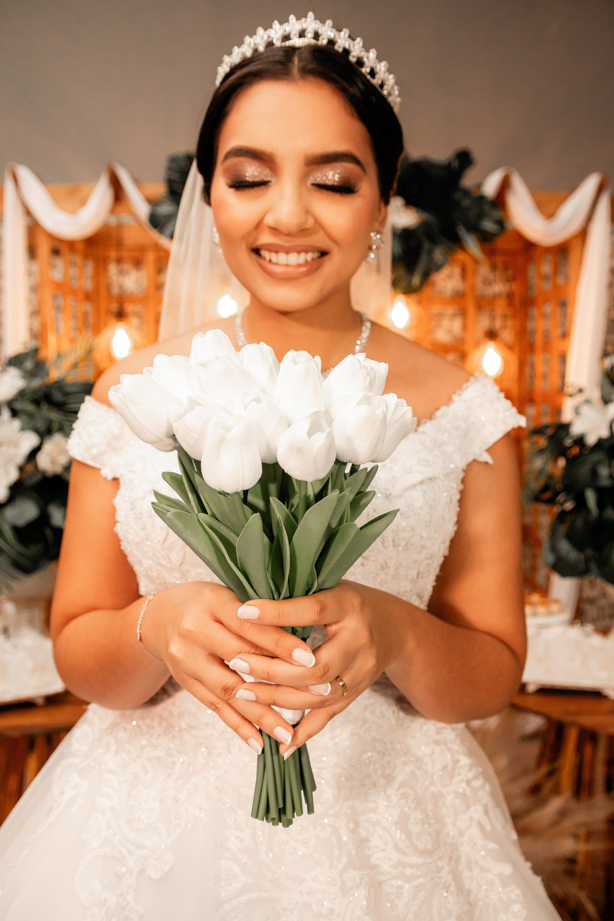 Maysa e Felipe — Making off da Noiva e Recepção. Fotógrafa de casamento e festa infantis em Marilía, São Paulo