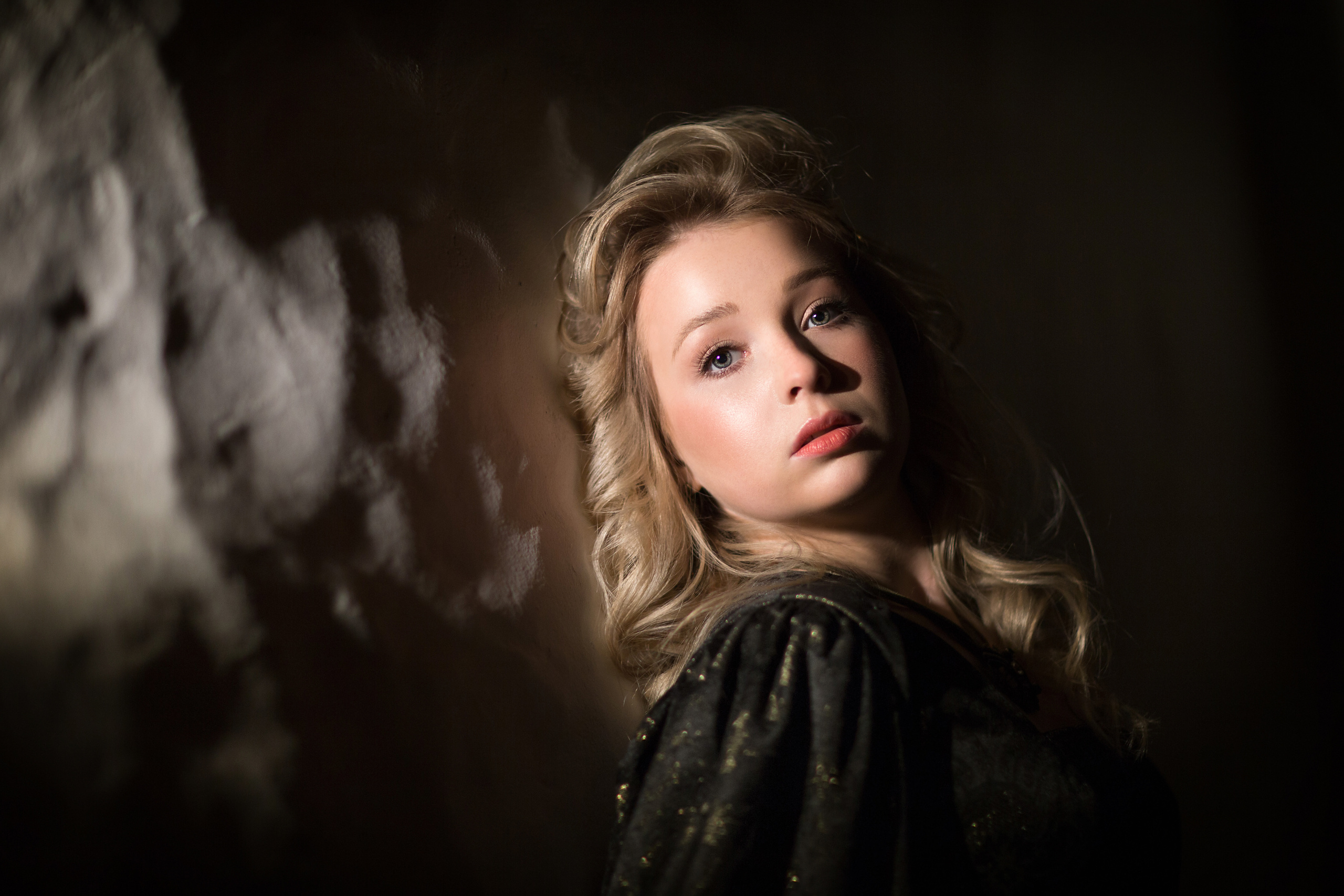 MK Hopnerimaja (8 фото). Фотограф в Таллине Виктория Баранова |фотосессии и обучение / Photographer Viktoria Baranova