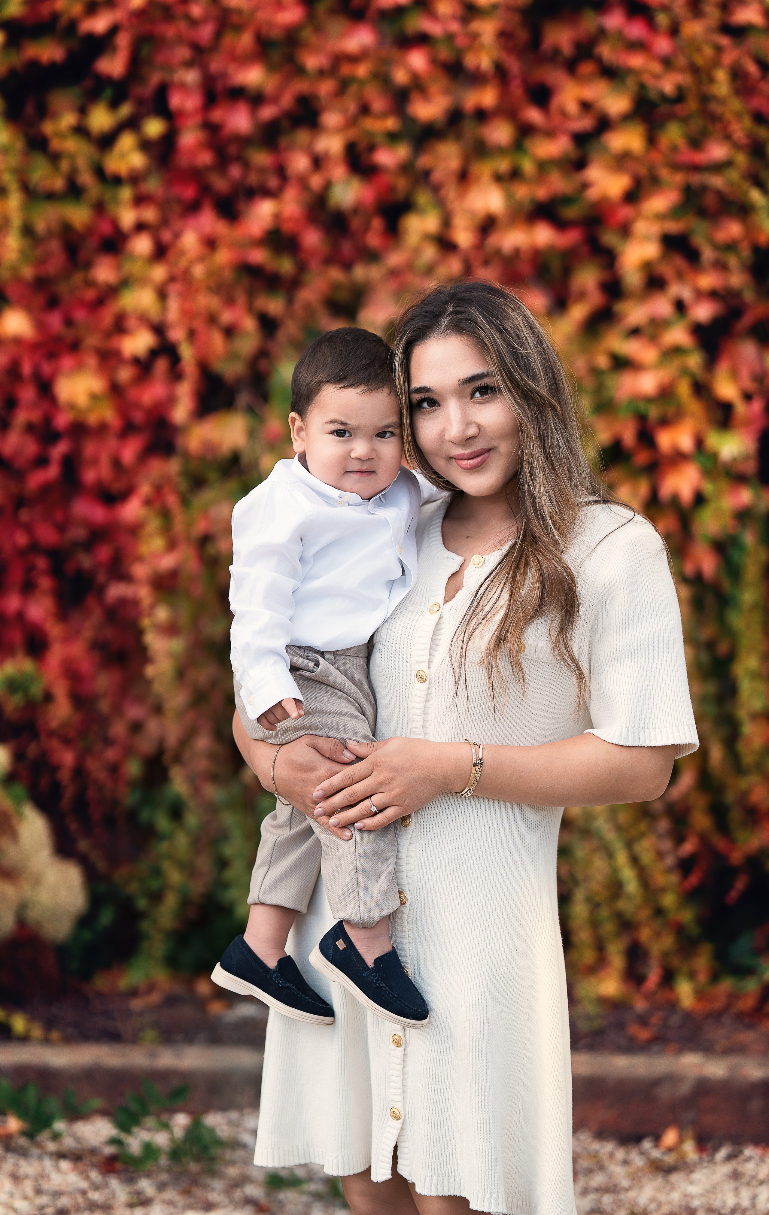 Walk in the park. Family, conceptual women portrait photograher in Geneva, Switzerland