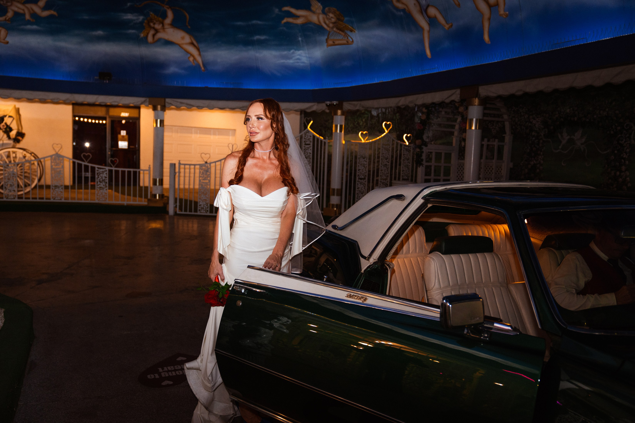 Rebecca&Todd. Wedding & elopement photographer Viktoriya Kravtsov. Las Vegas