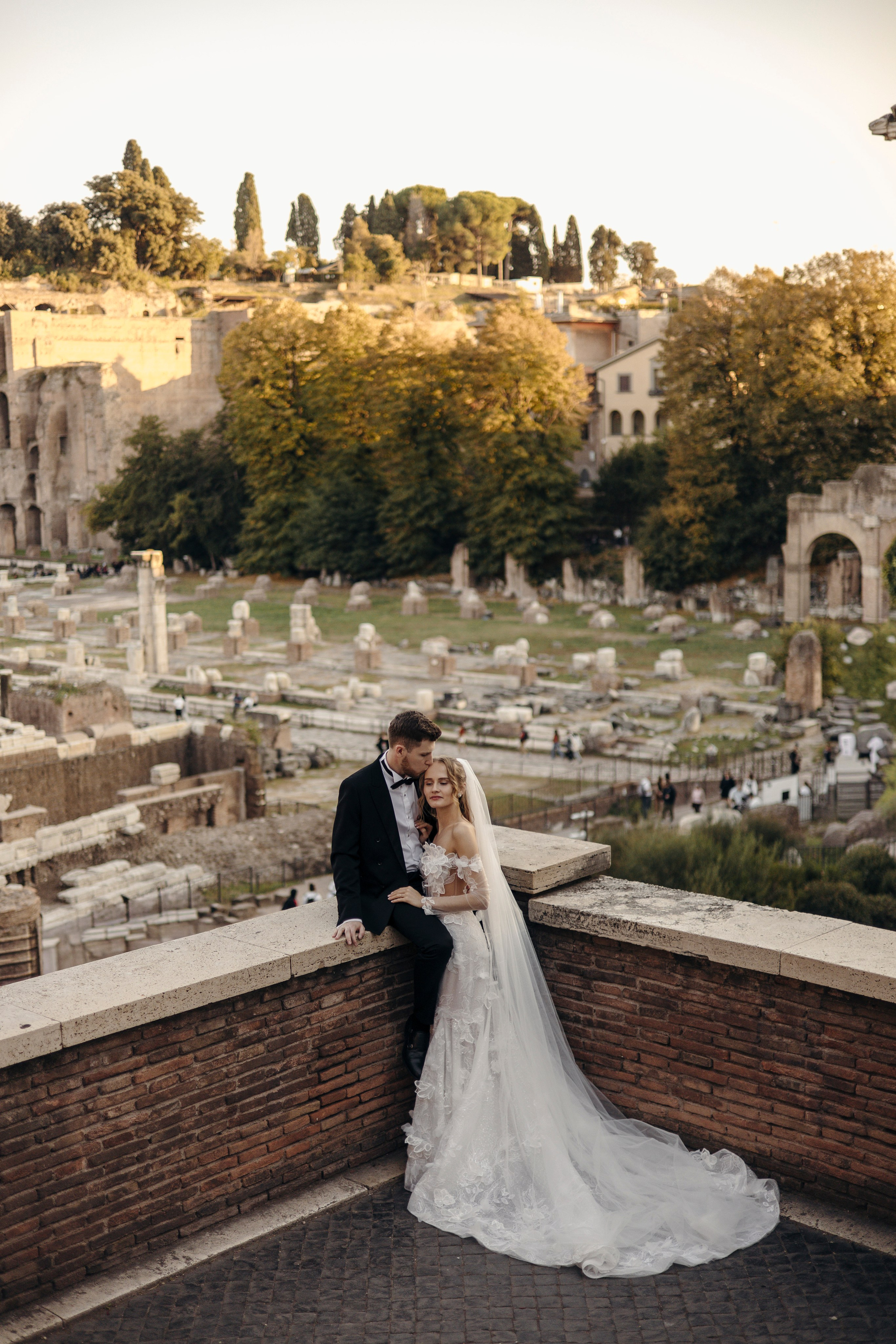 Hi! My name is Irena, and I’m a professional photographer specializing in family photography, love stories, and individual photoshoots