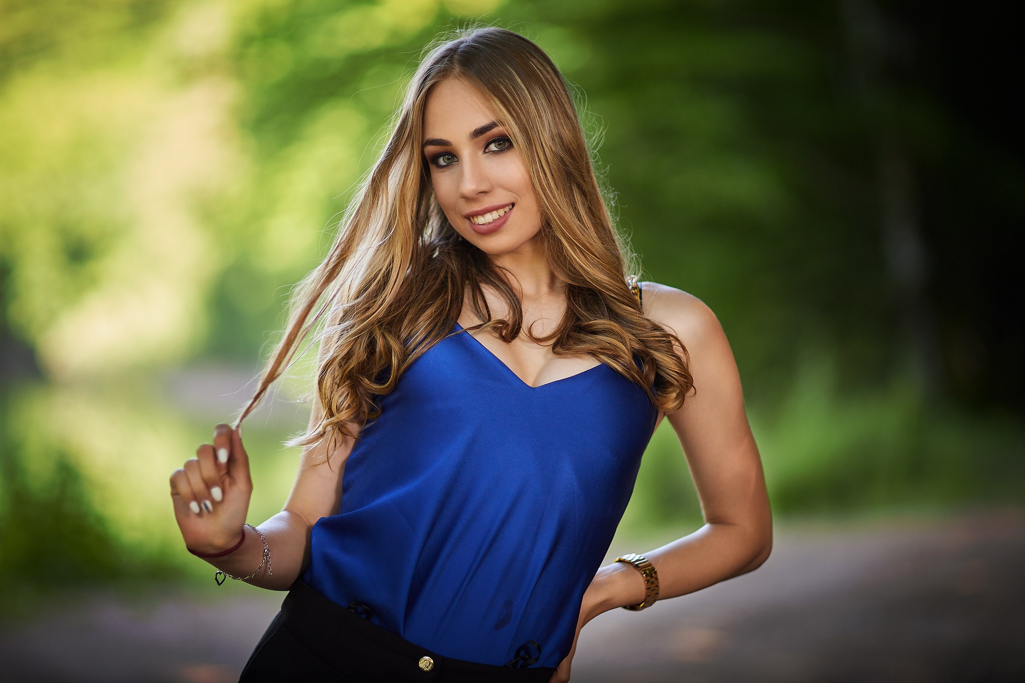 Portrete diverse — 3. Pagina principală