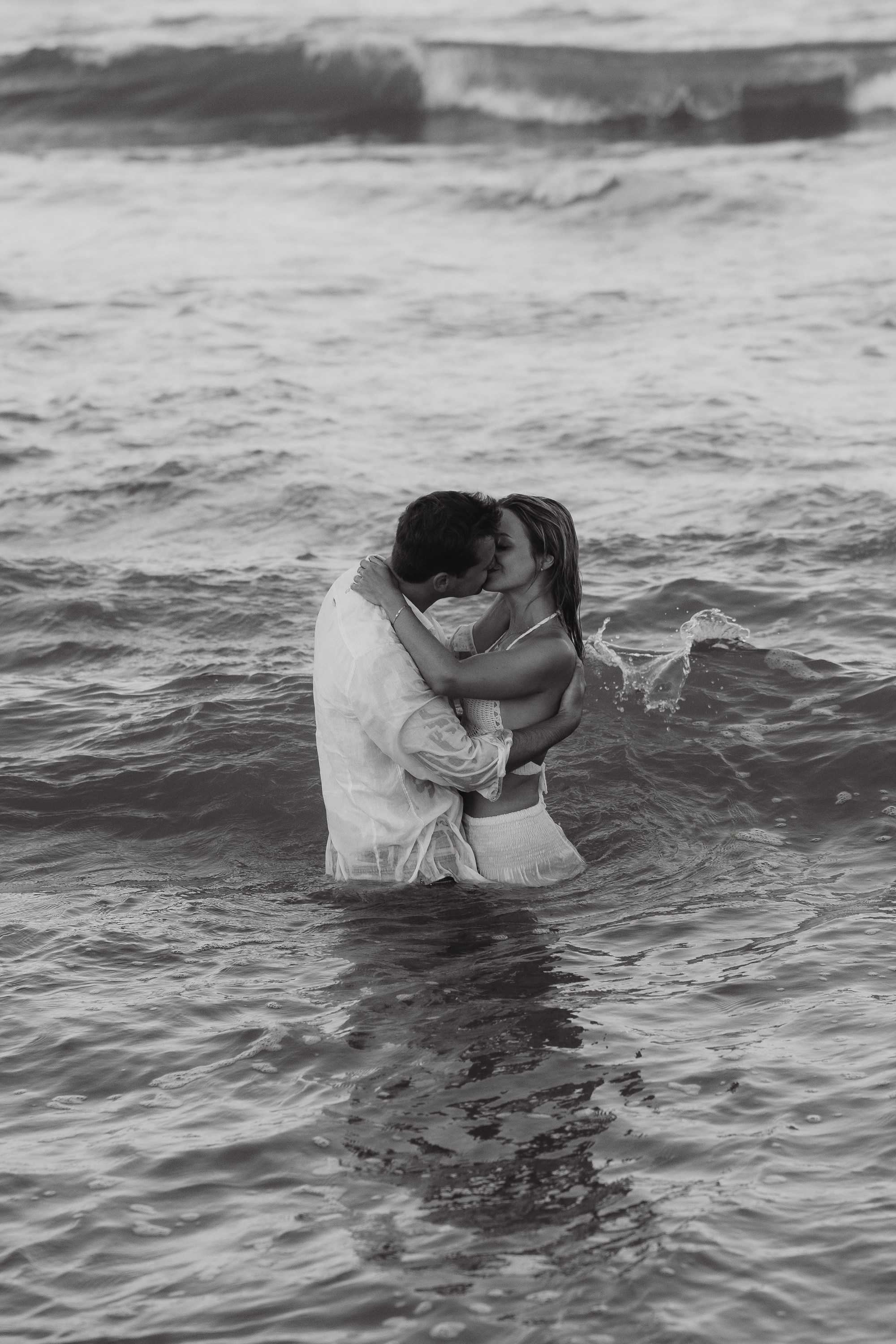 Love Story at Sunset in Torrevieja and Alicante | Romantic Photoshoot by Andrey Lukovnikov