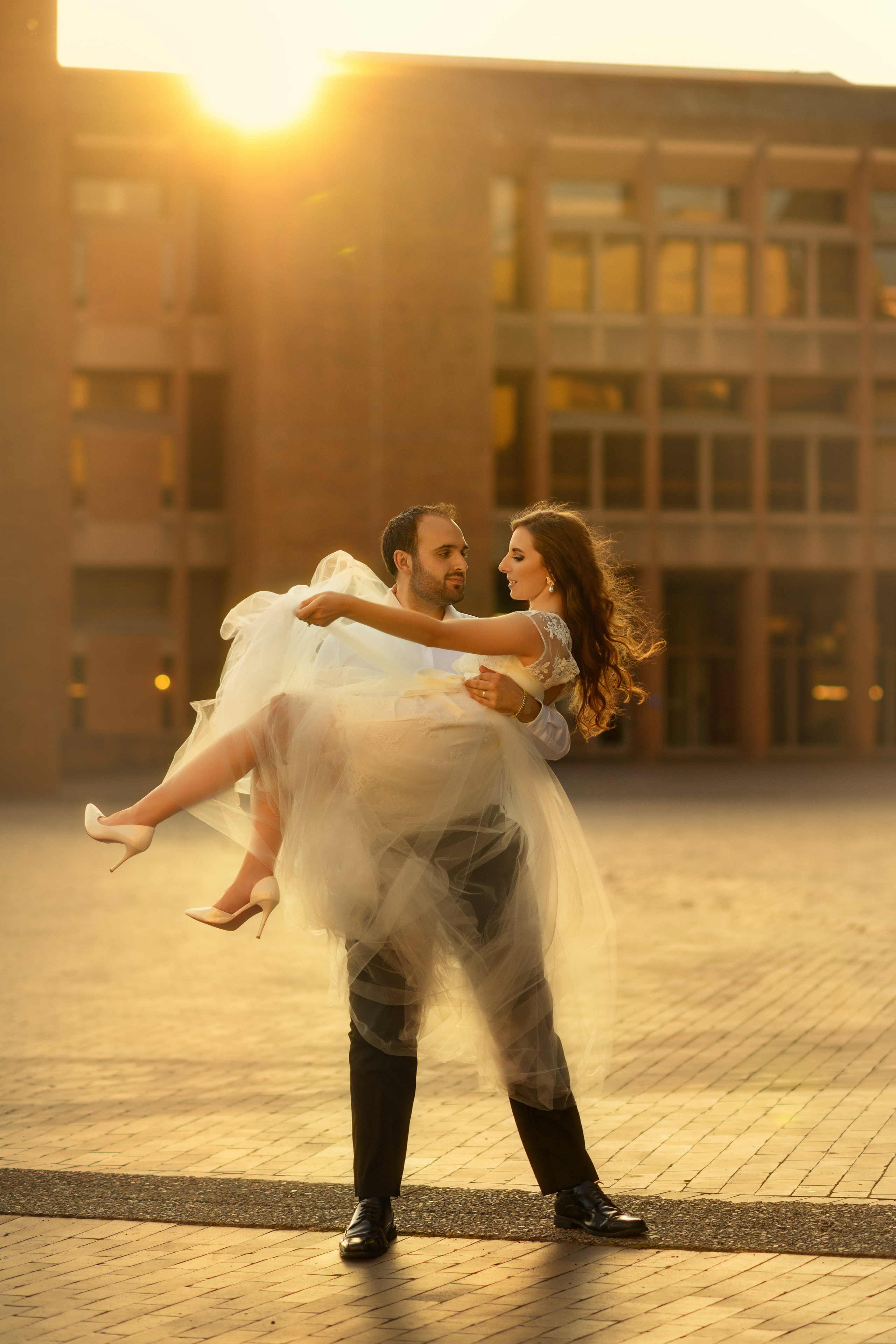 Diana & Ilaja. Wedding & portrait photography in the Seattle Area. Helen Michelle photographer