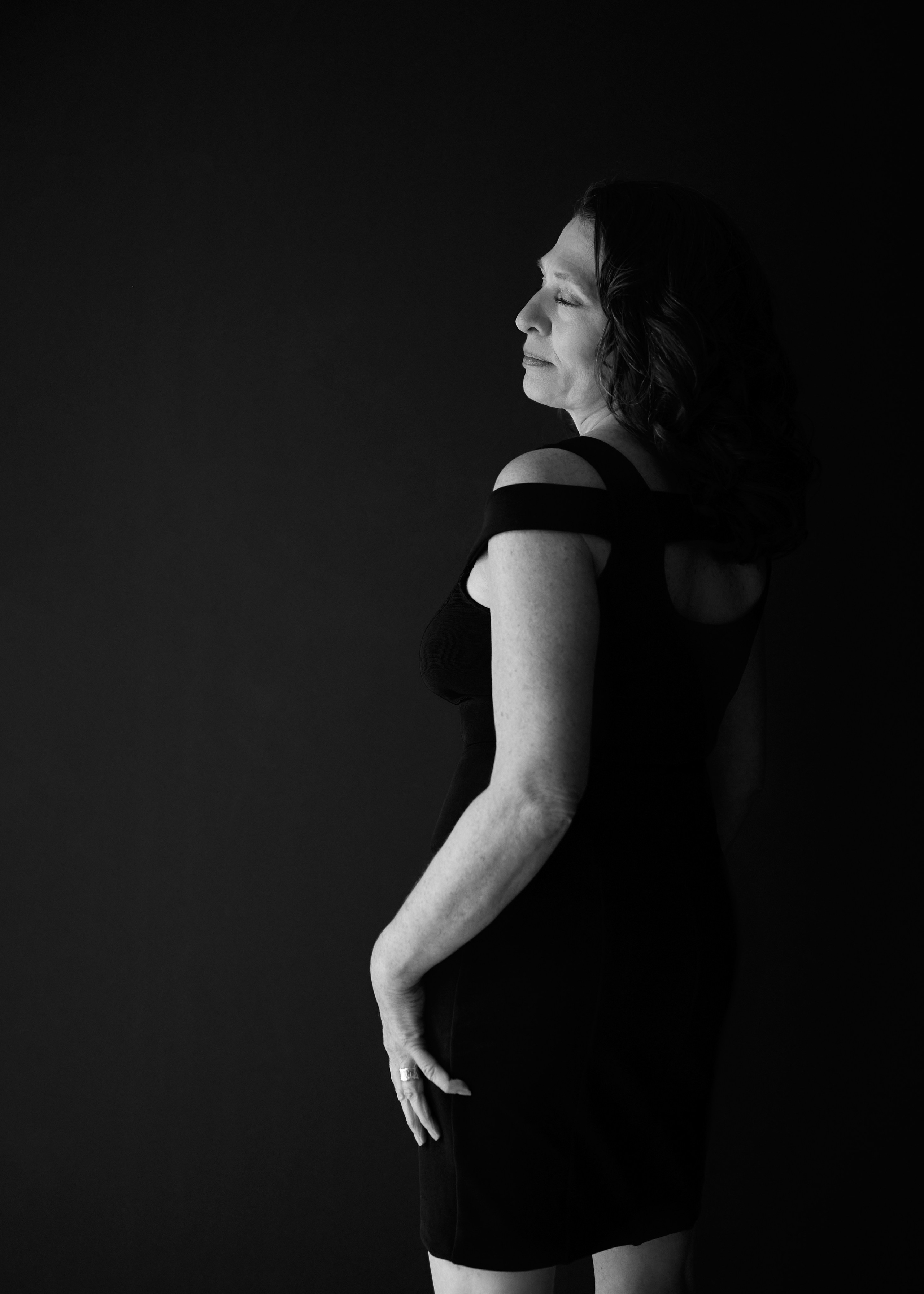 New Tecumseth Women's Portrait Photographer. Portrait and Personal Brand Photographer in Simcoe County, Ontario, Bobbi-jo Stuart