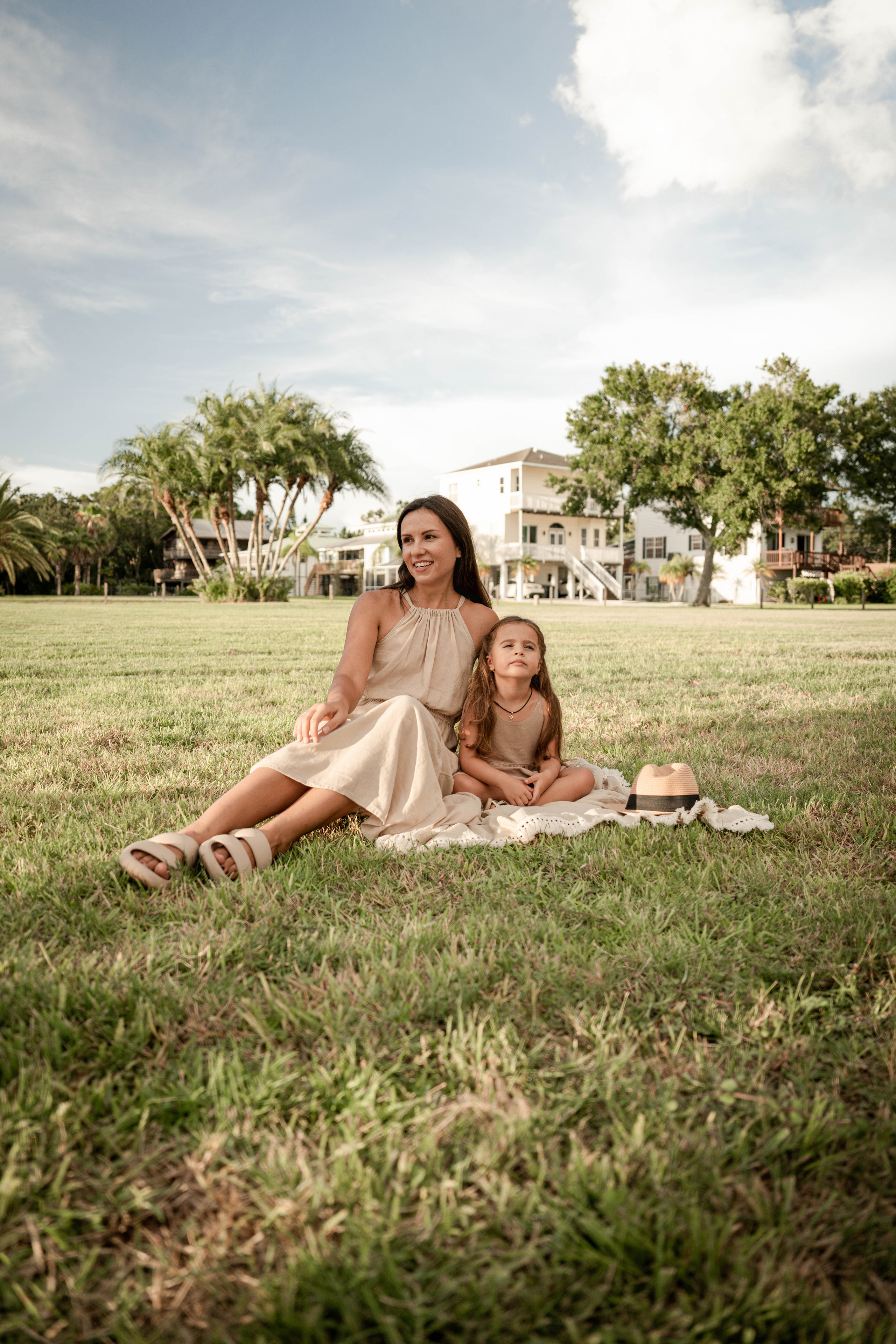 Anastasiia & Yeseniya. Welcome to my video and photo world!