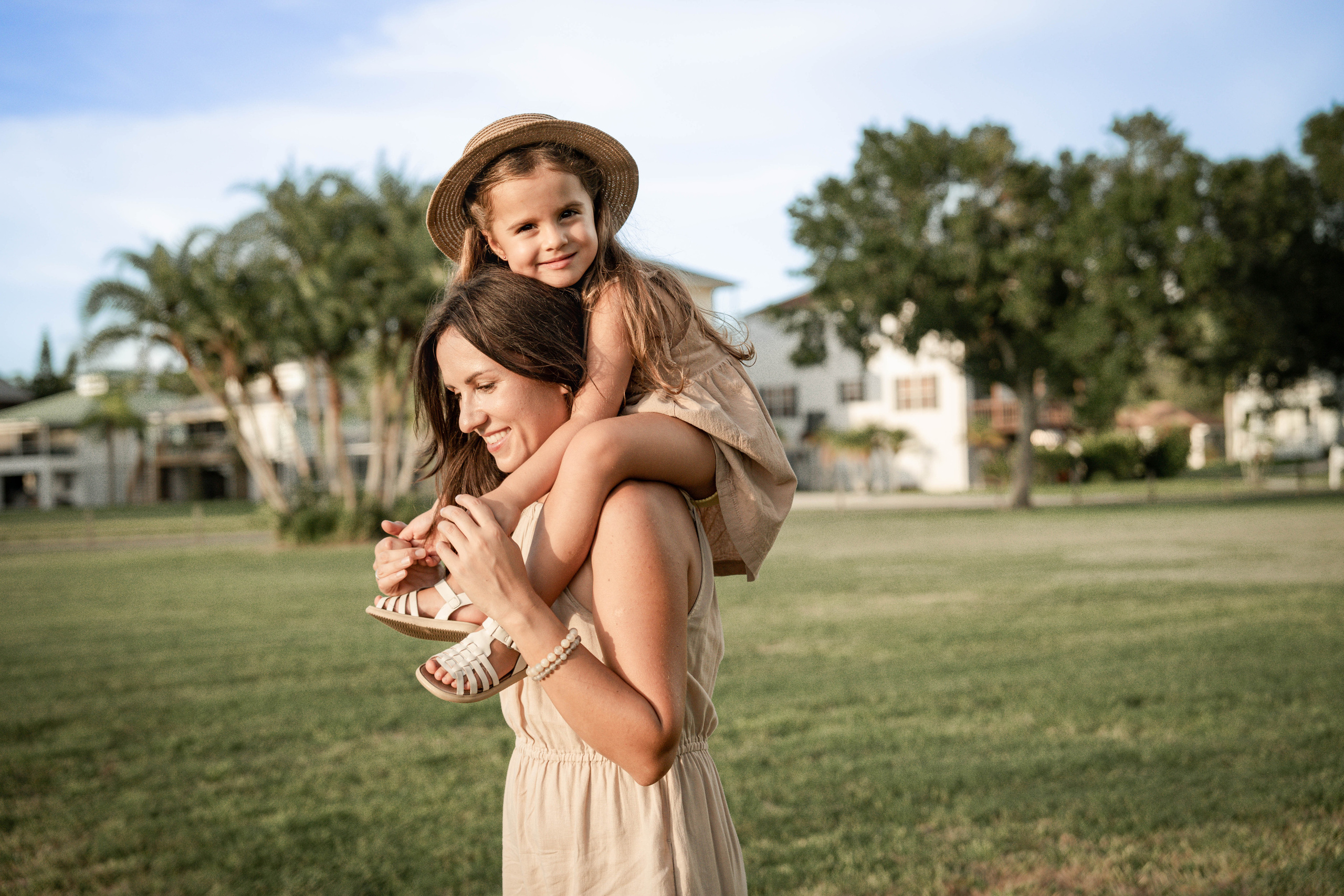 Anastasiia & Yeseniya. Welcome to my video and photo world!