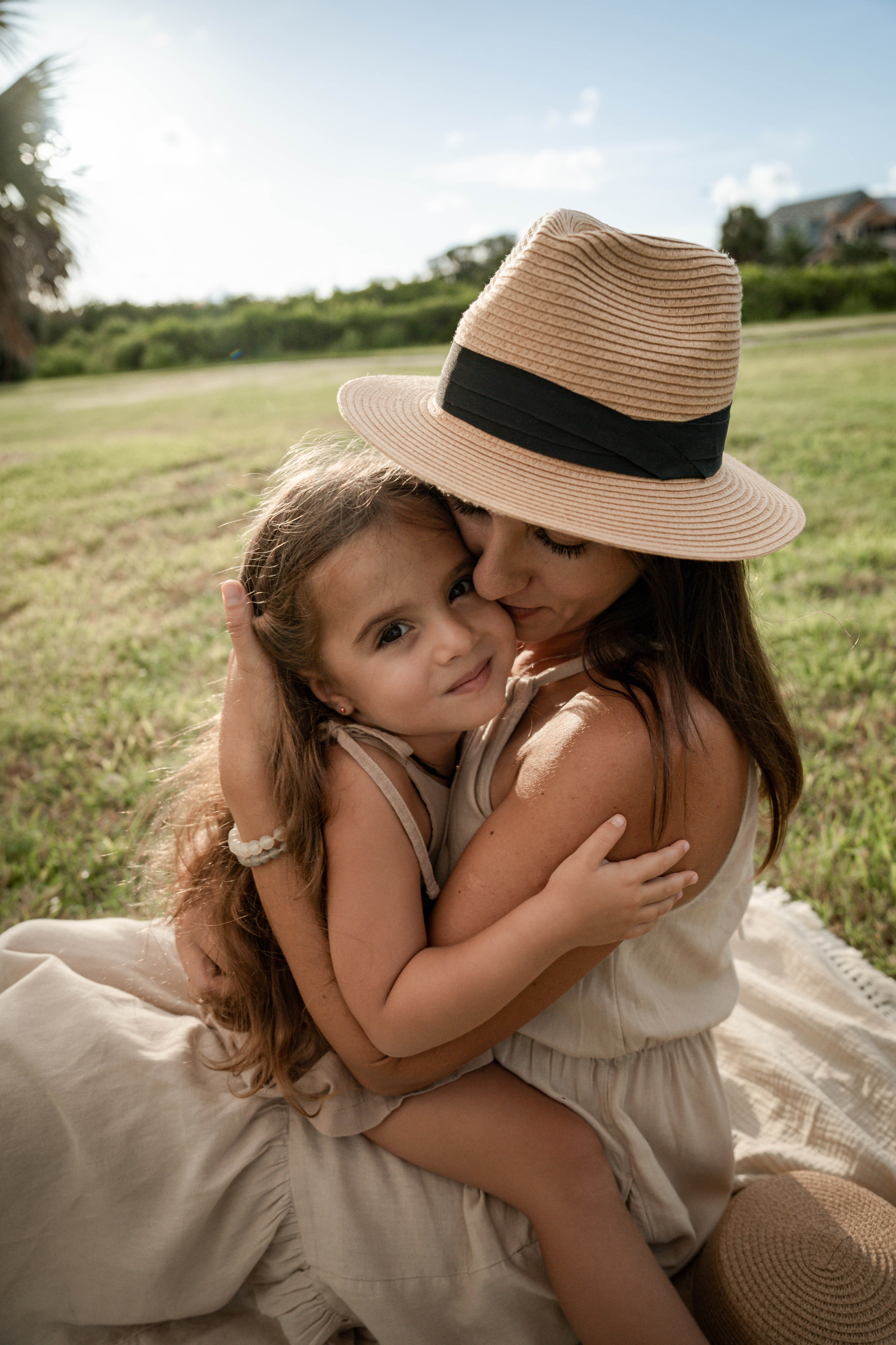 Anastasiia & Yeseniya. Welcome to my video and photo world!