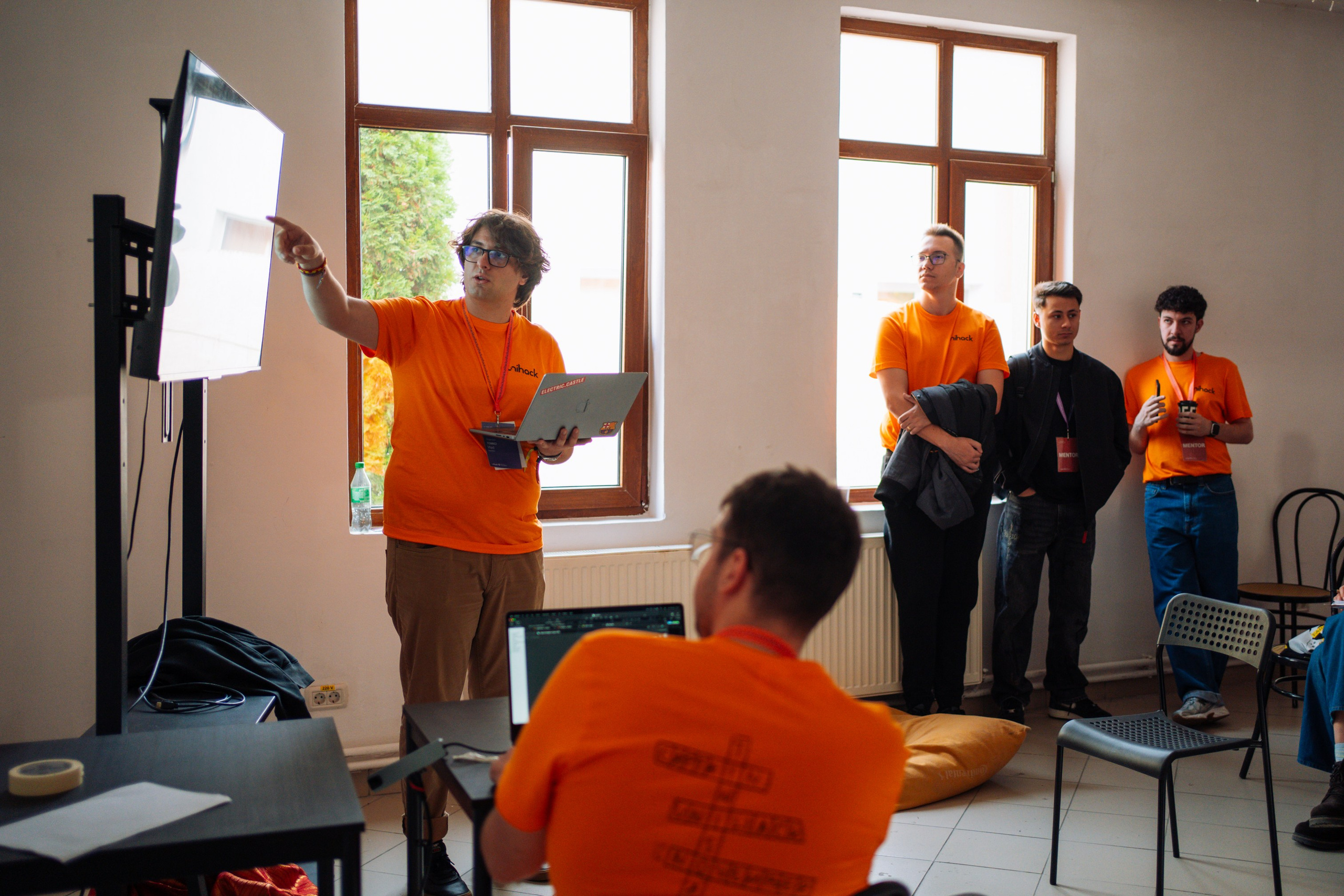 Unihack 2025. Cozac Cristian Photographer