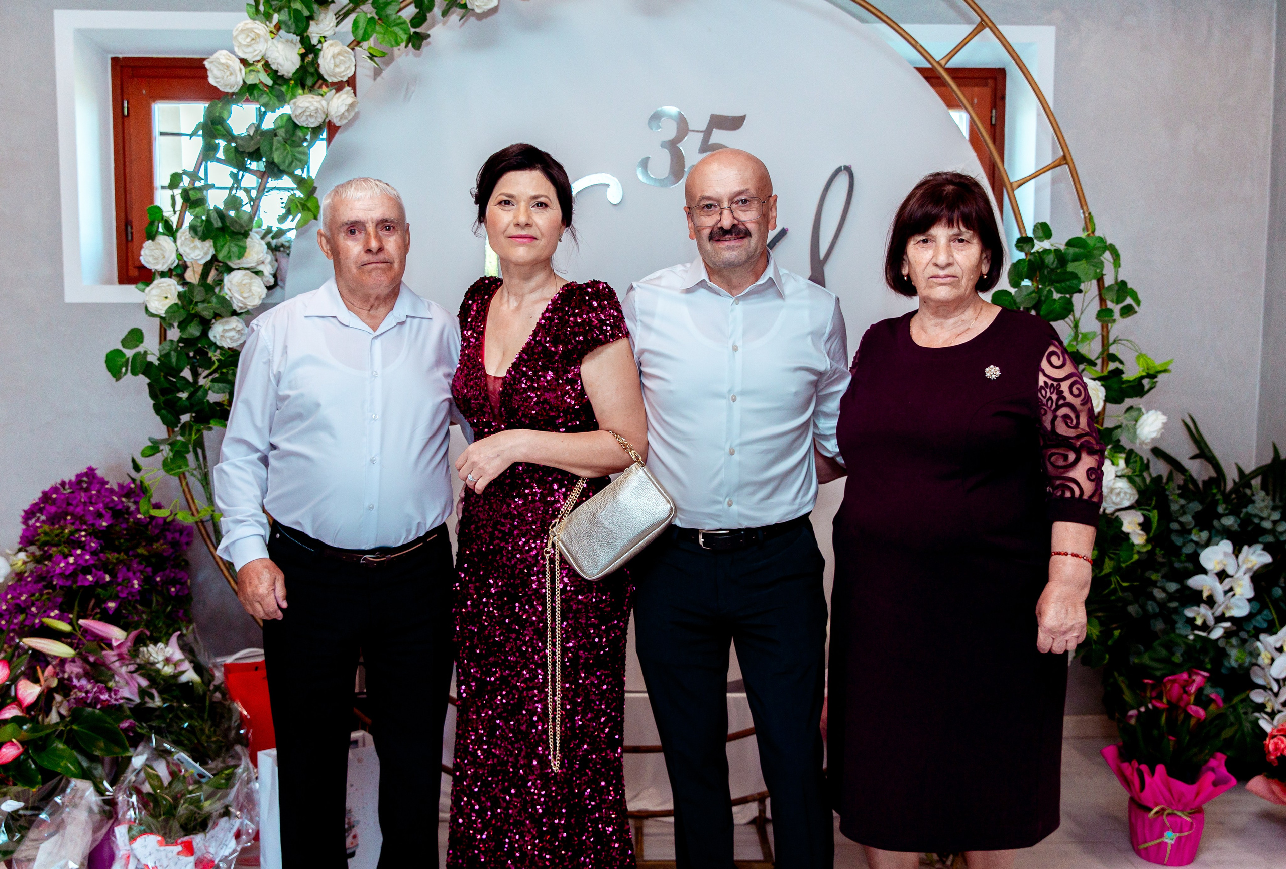 Valentina e Sergio 35 anni di matrimonio. Luci e Capricci Photography