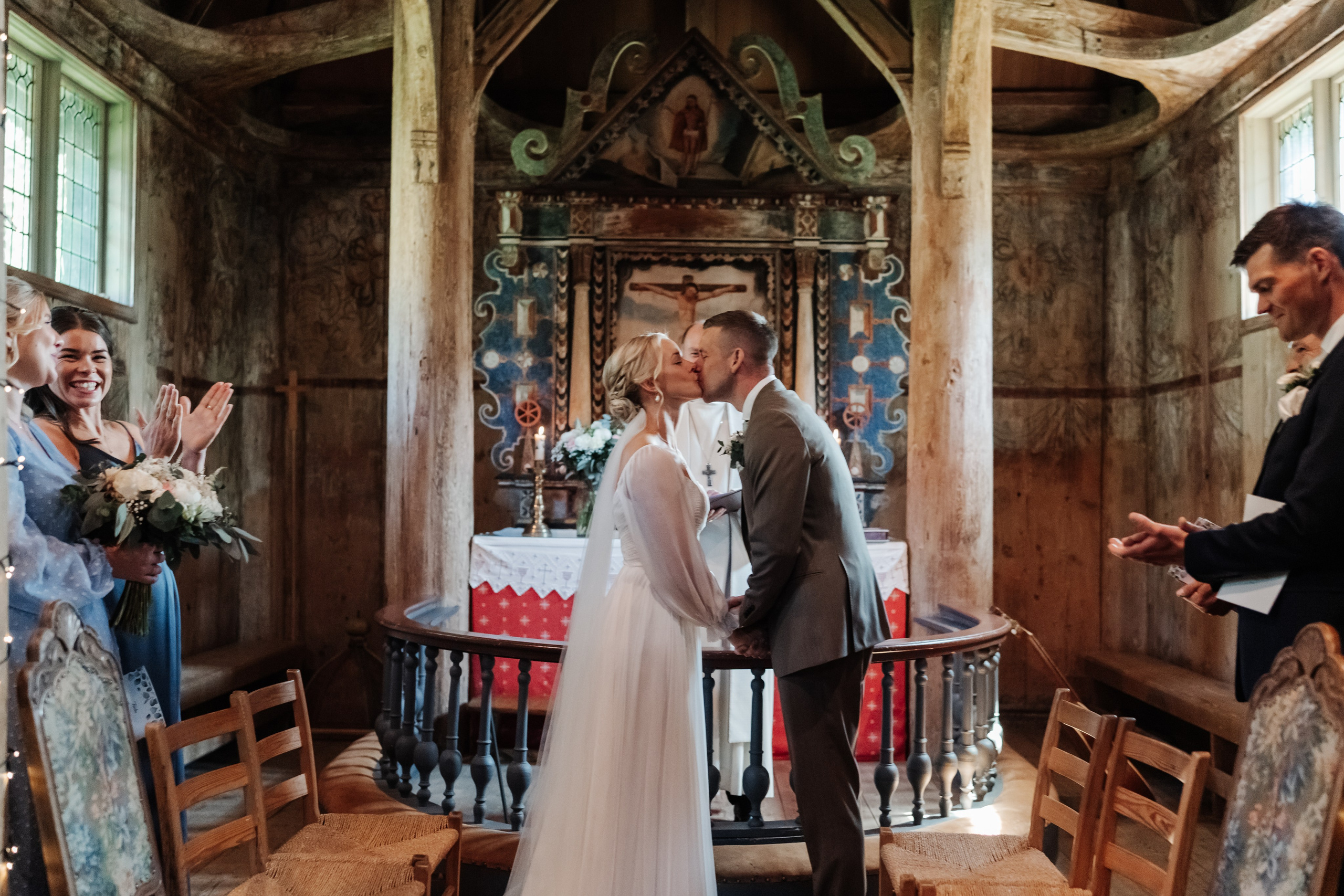 CHRIS & KARI ANNE. Bryllupsfotograf i hele Norge