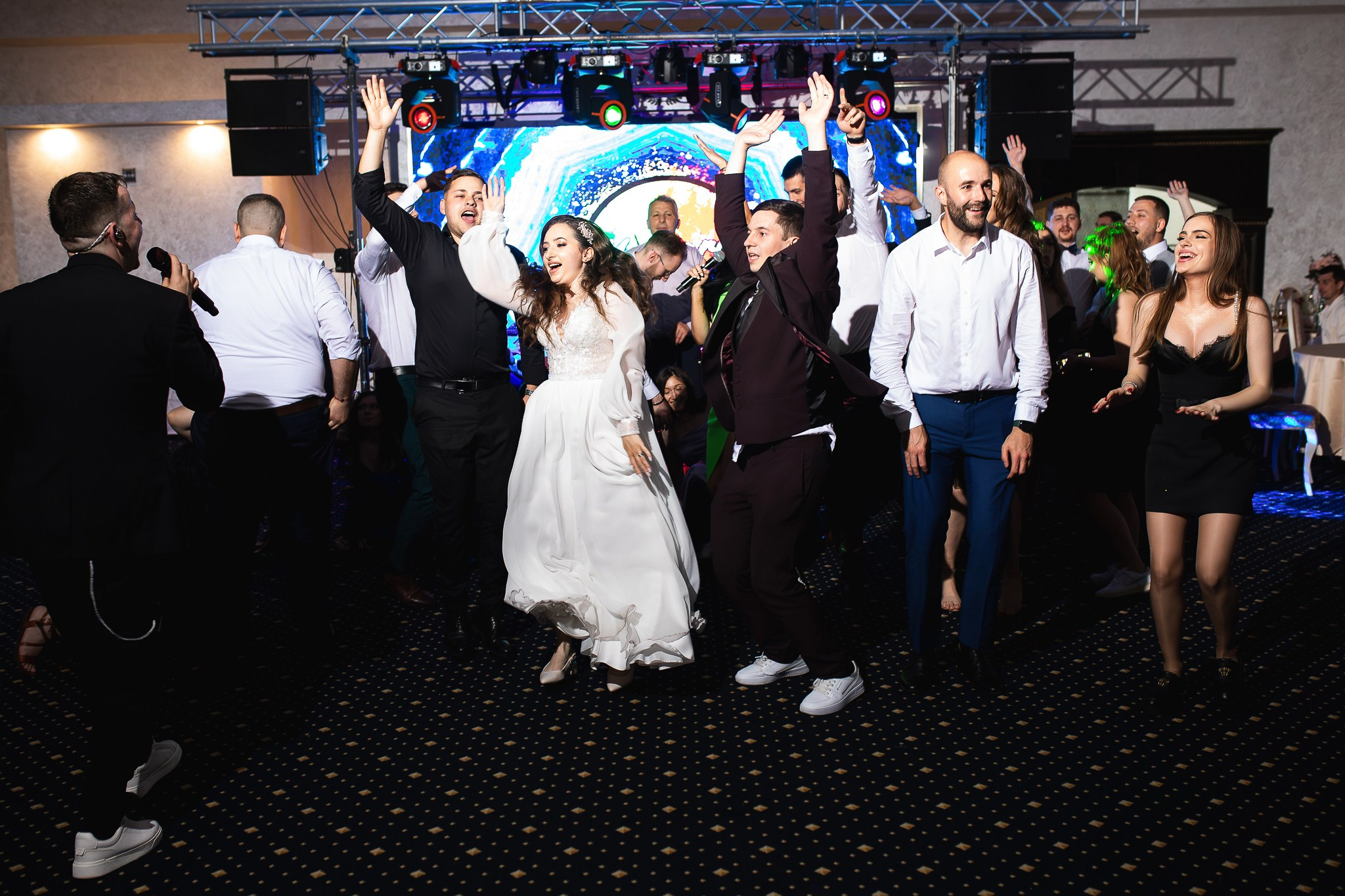 Gabriela & Alexandru. Vlad Aconstantinesei Photographer