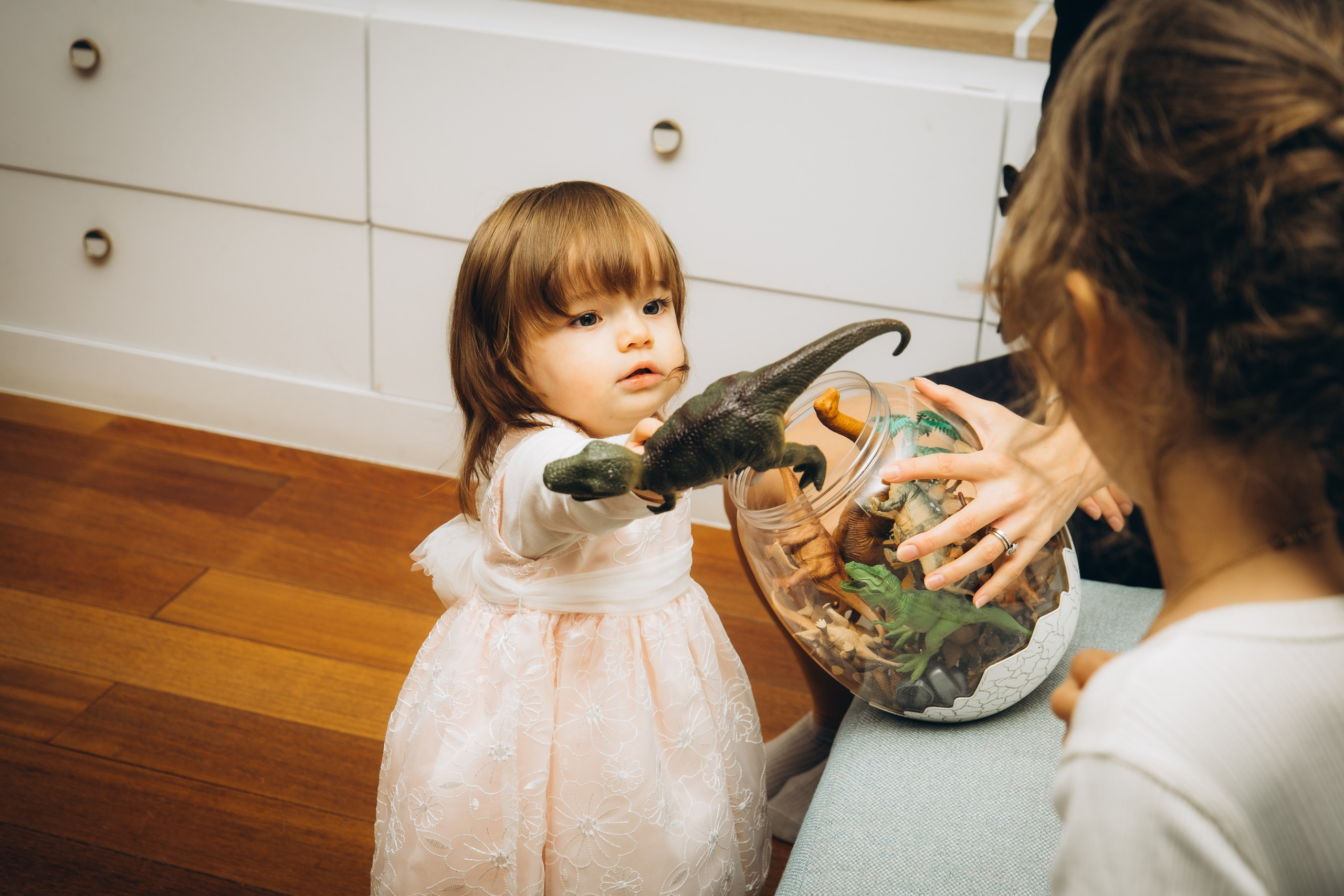 Christening home party. Photographer in Paris Marina Chaput
