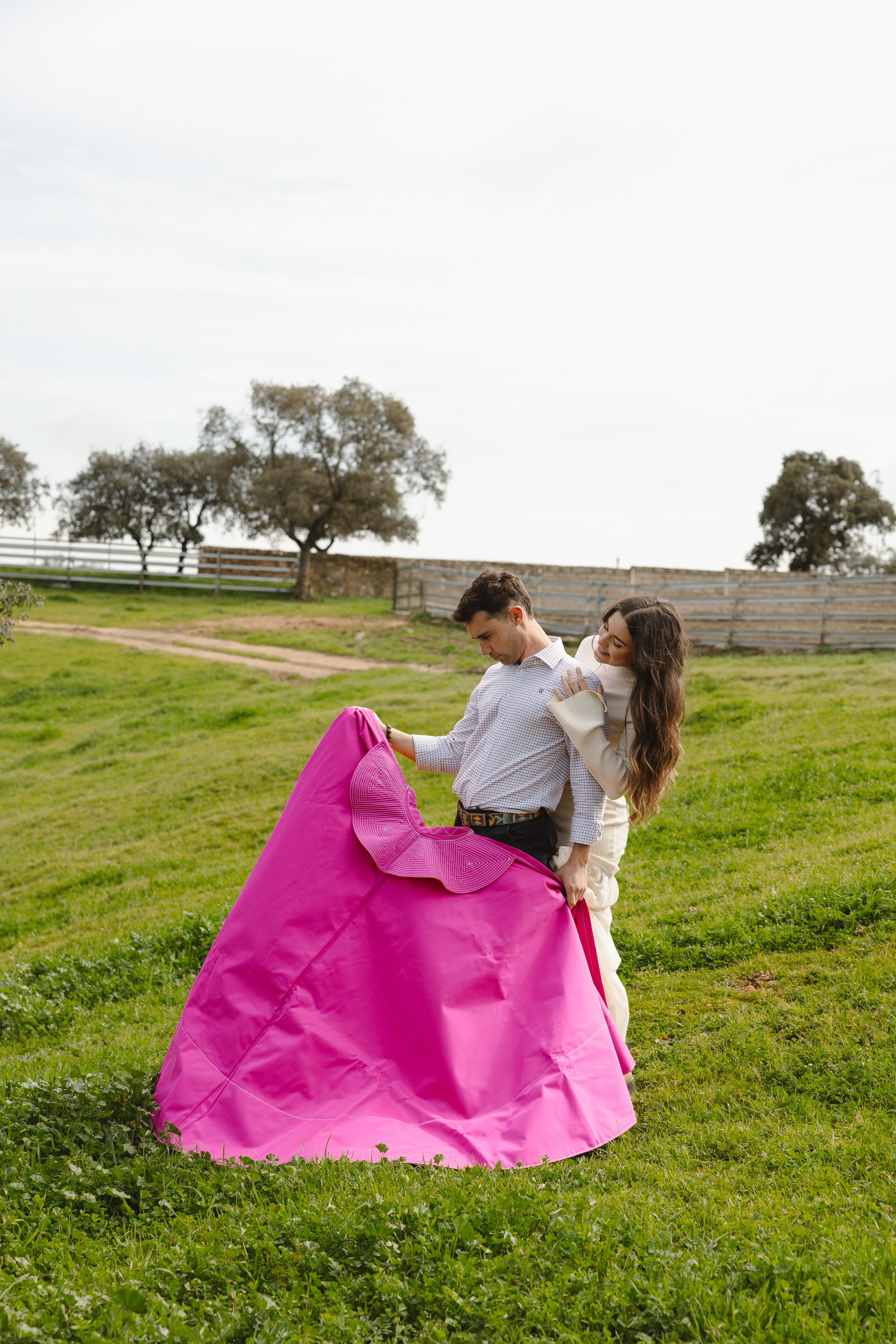 PREBODA EN UNA GANADERÍA DE TOROS. Fotógrafo y Videógrafo de bodas y eventos