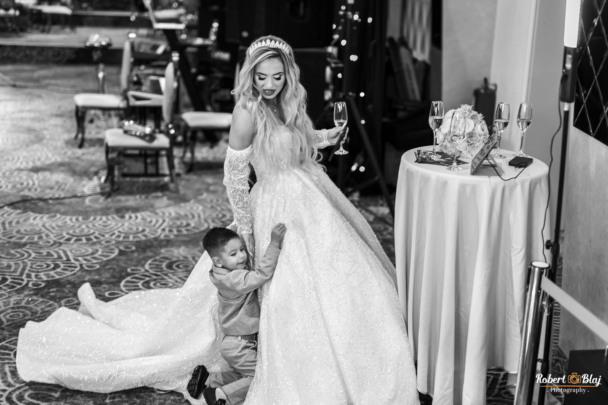 Roxana & Bogdan. Robert Blaj - Fotograf Nuntă Iași