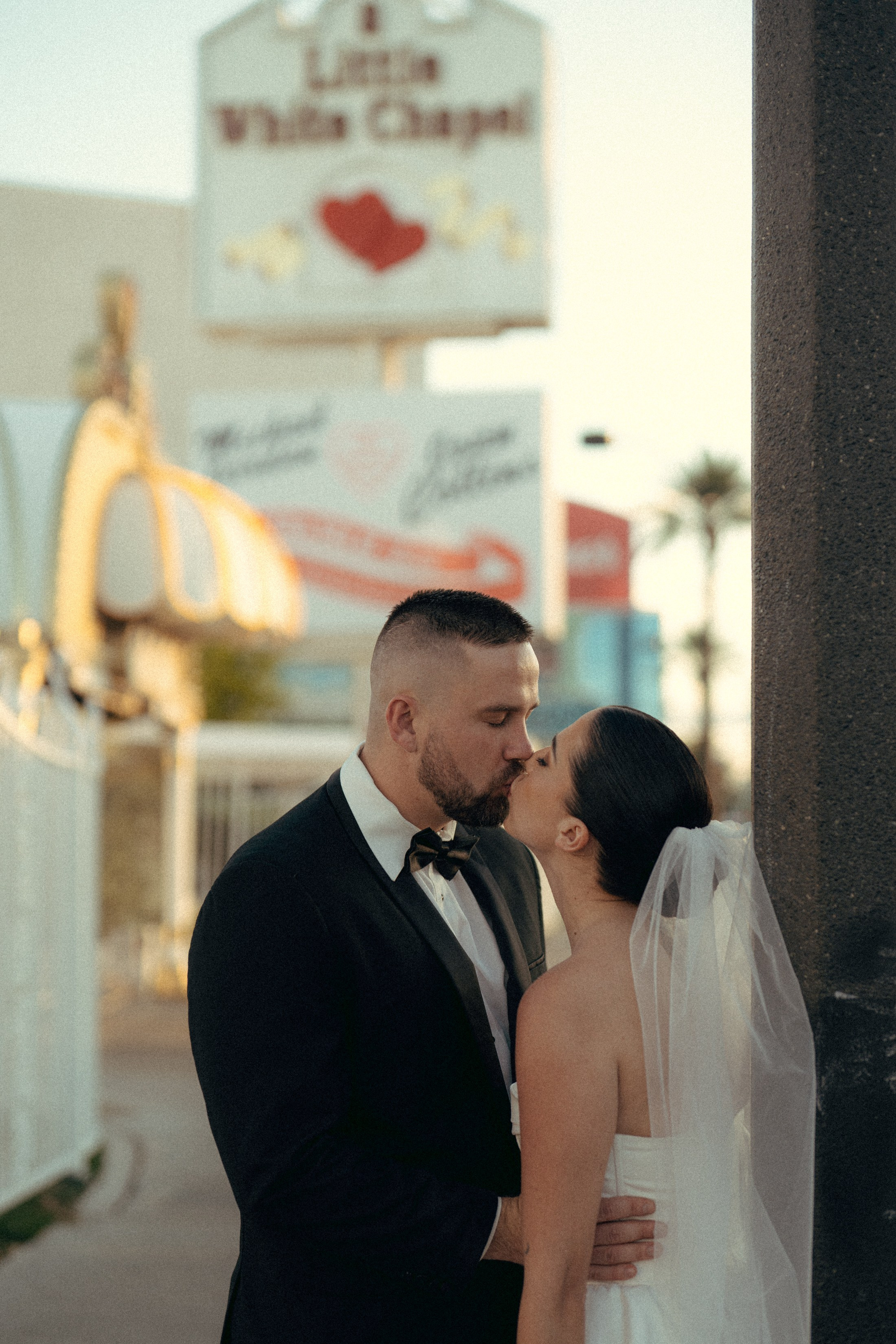 Alex&Danny. Wedding & elopement photographer Viktoriya Kravtsov. Las Vegas
