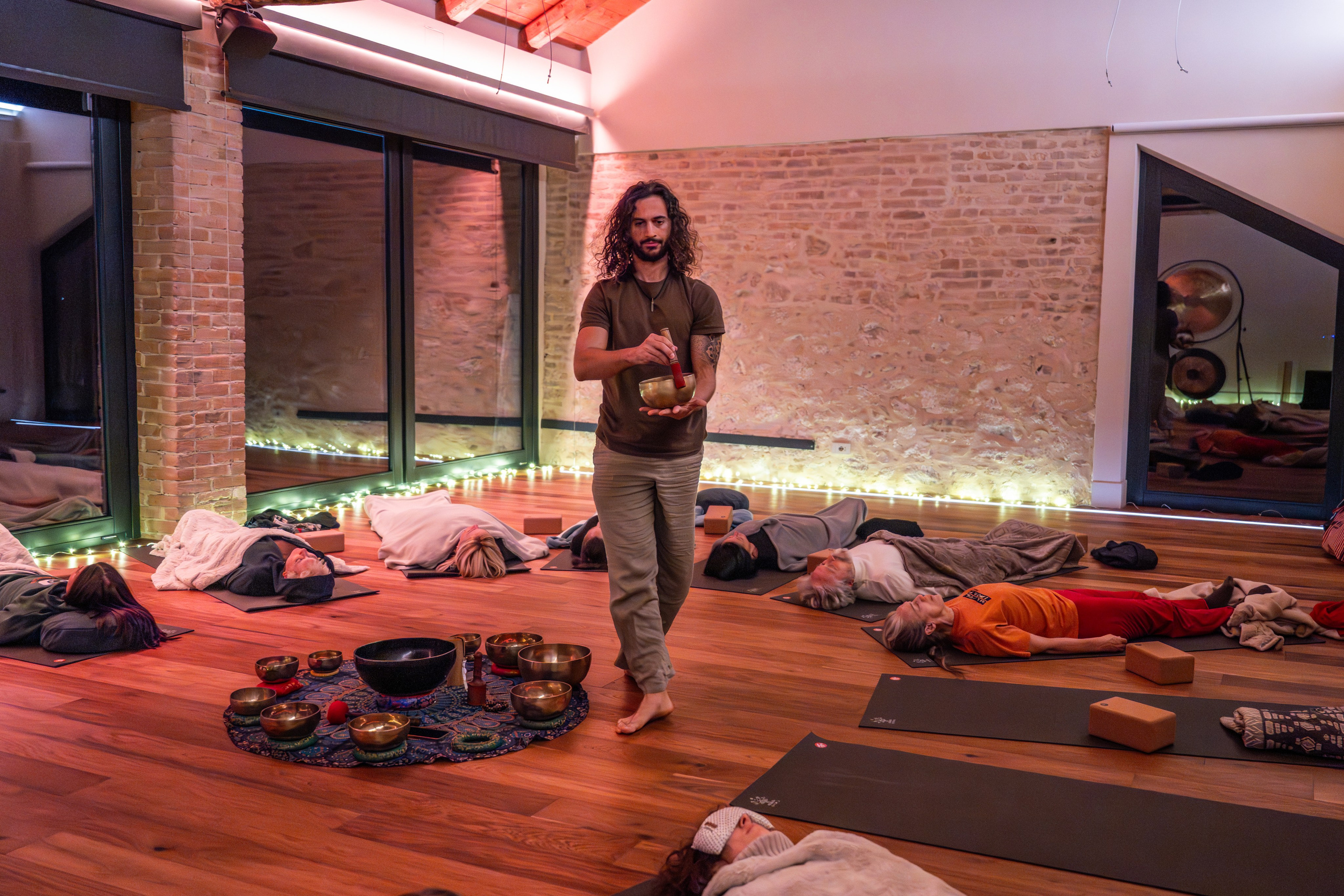 Alessandro Maggiolino Bagno Sonoro Yoga. “Gianmaria Coscia fotografo per passione”