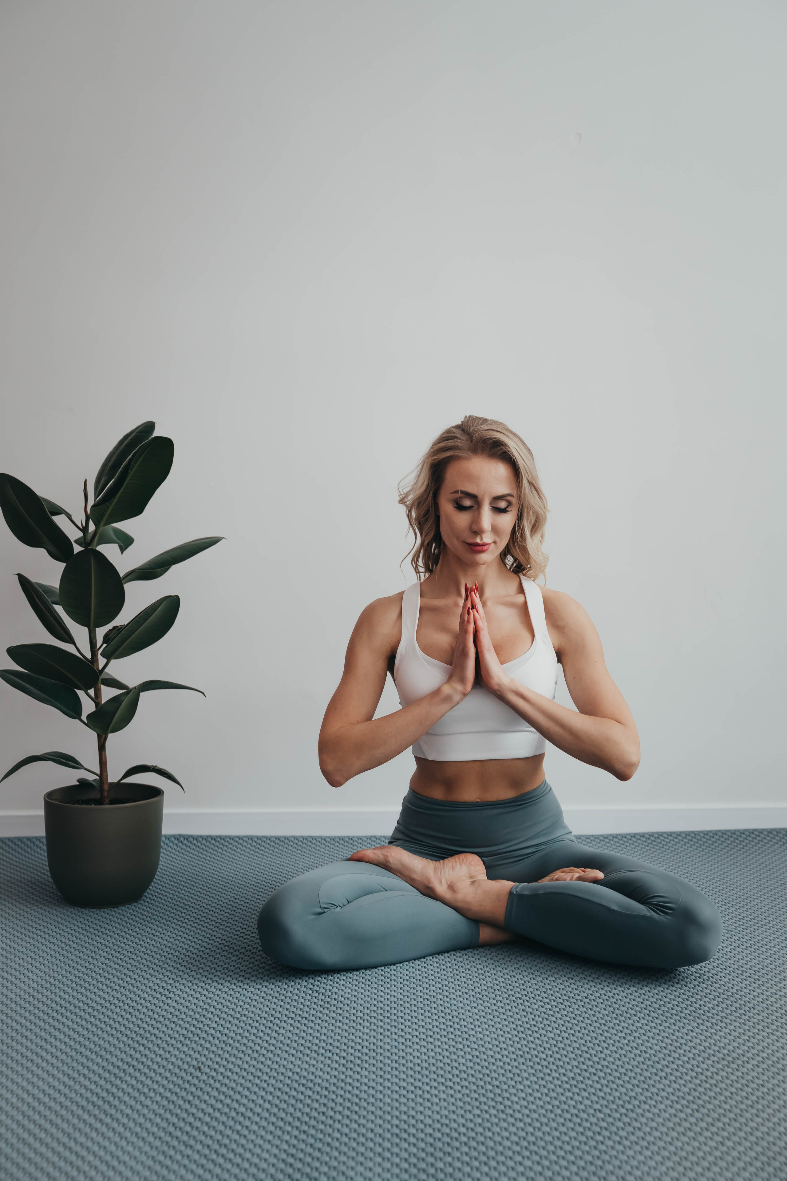 Мастер йоги. Главная