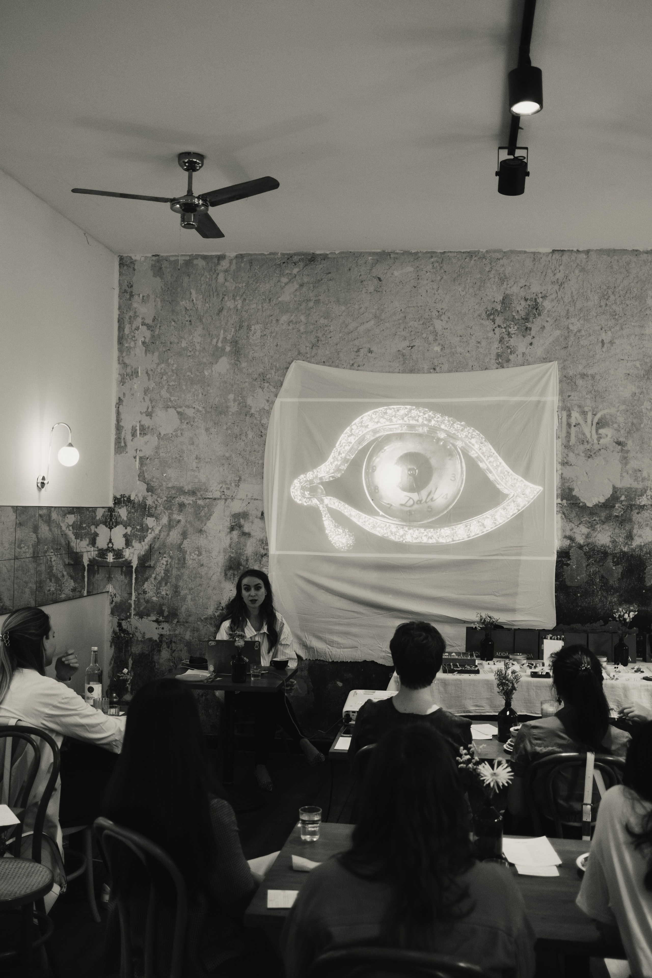 Artél. Professional Photographer in Berlin — Portraits, Love Story, Events, F