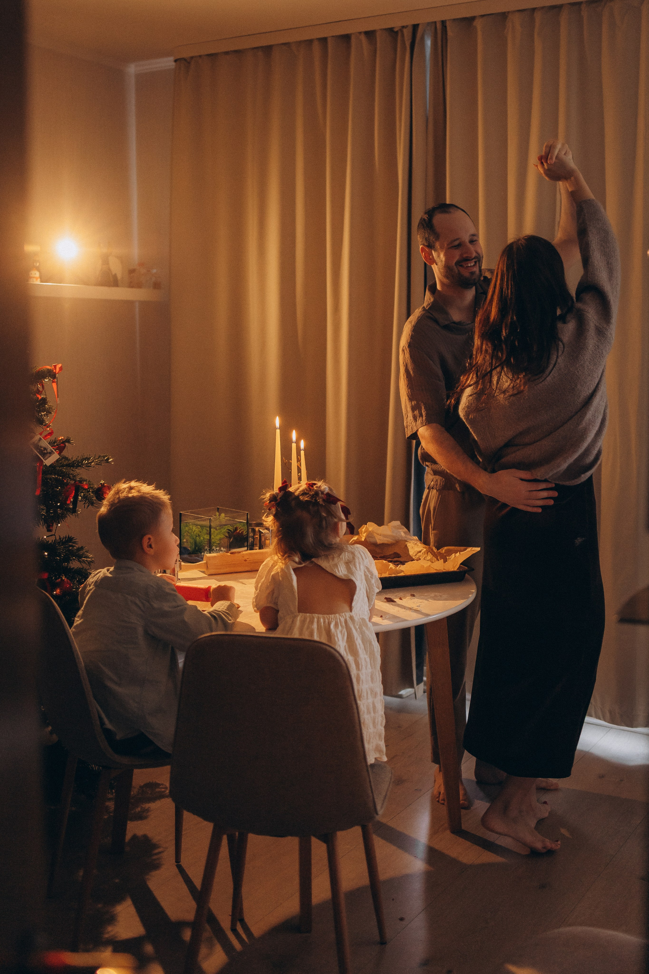 LANAS ģimene. GALVENĀ